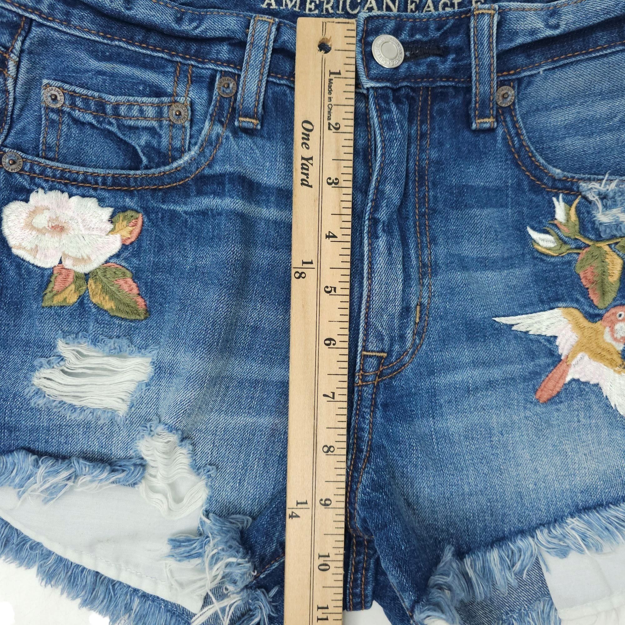 American Eagle Outfitters American Eagle Vintage Hi Rise Festival Denim Shorts Womens Size 27" / US 4 / IT 40 - 4 Thumbnail