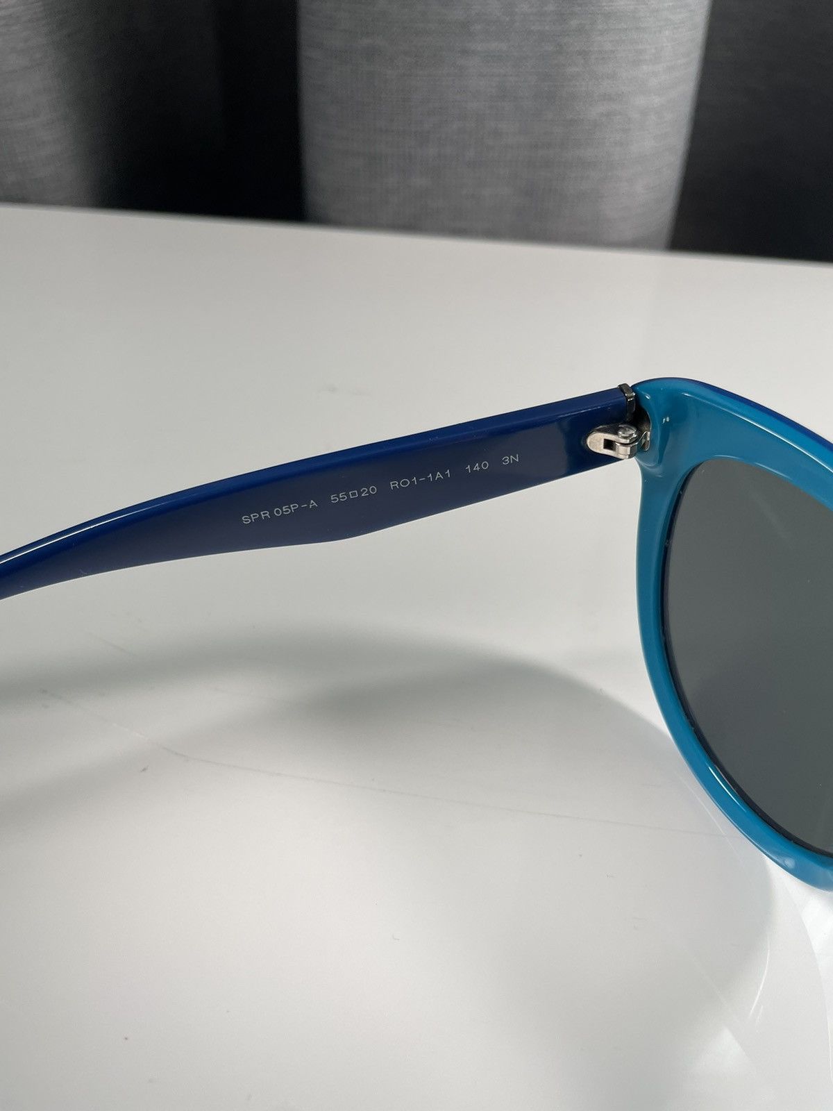 Prada Prada Milano SPR 05P-A Blue Frame Cat Eye Sunglasses Vintage Size ONE SIZE - 5 Thumbnail