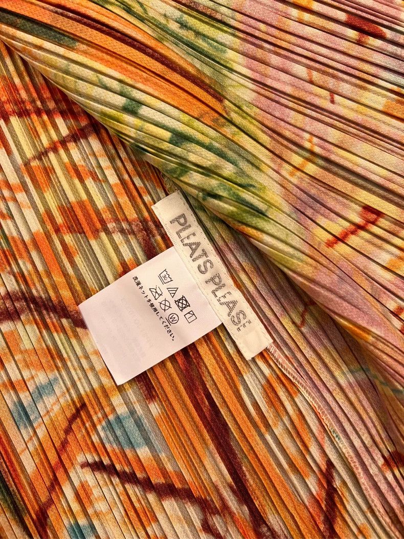 Issey Miyake Issey Miyake size:3 Yellow pleated floral cardigan Size S / US 4 / IT 40 - 5 Thumbnail