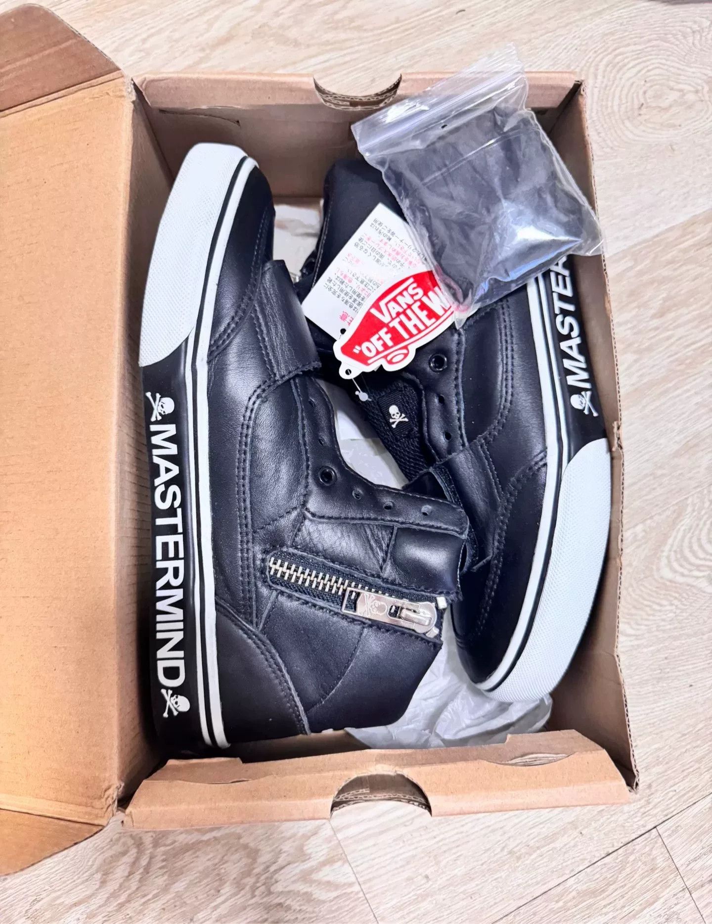 Mastermind Japan Mastermind Japan x Vans Collaborative Shoes Size US 9.5 / EU 42-43 - 1 Thumbnail