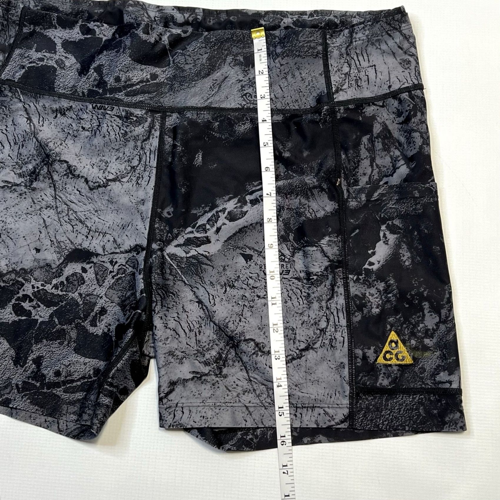 Nike ACG Women Nike ACG Dri-FIT ADV Crater Lookout Shorts DC9881 010 Size 2XL Black Camouflage Nike ACG Shorts Womens 2XL Short 2XL Size 40" / US 18 - 6 Thumbnail