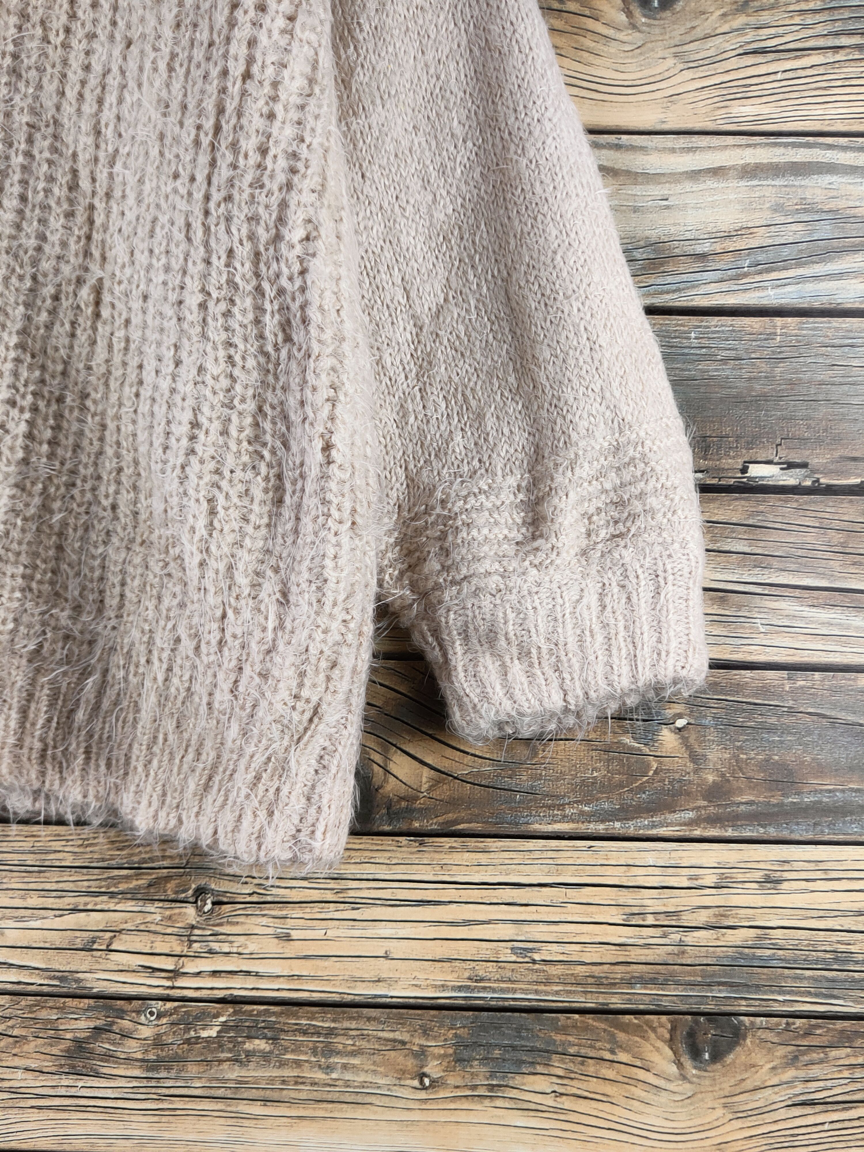 Forever 21 DL Forever 21 Beige Fur Mohair Knitwear Cardigan #46-991 Size S / US 4 / IT 40 - 6 Thumbnail
