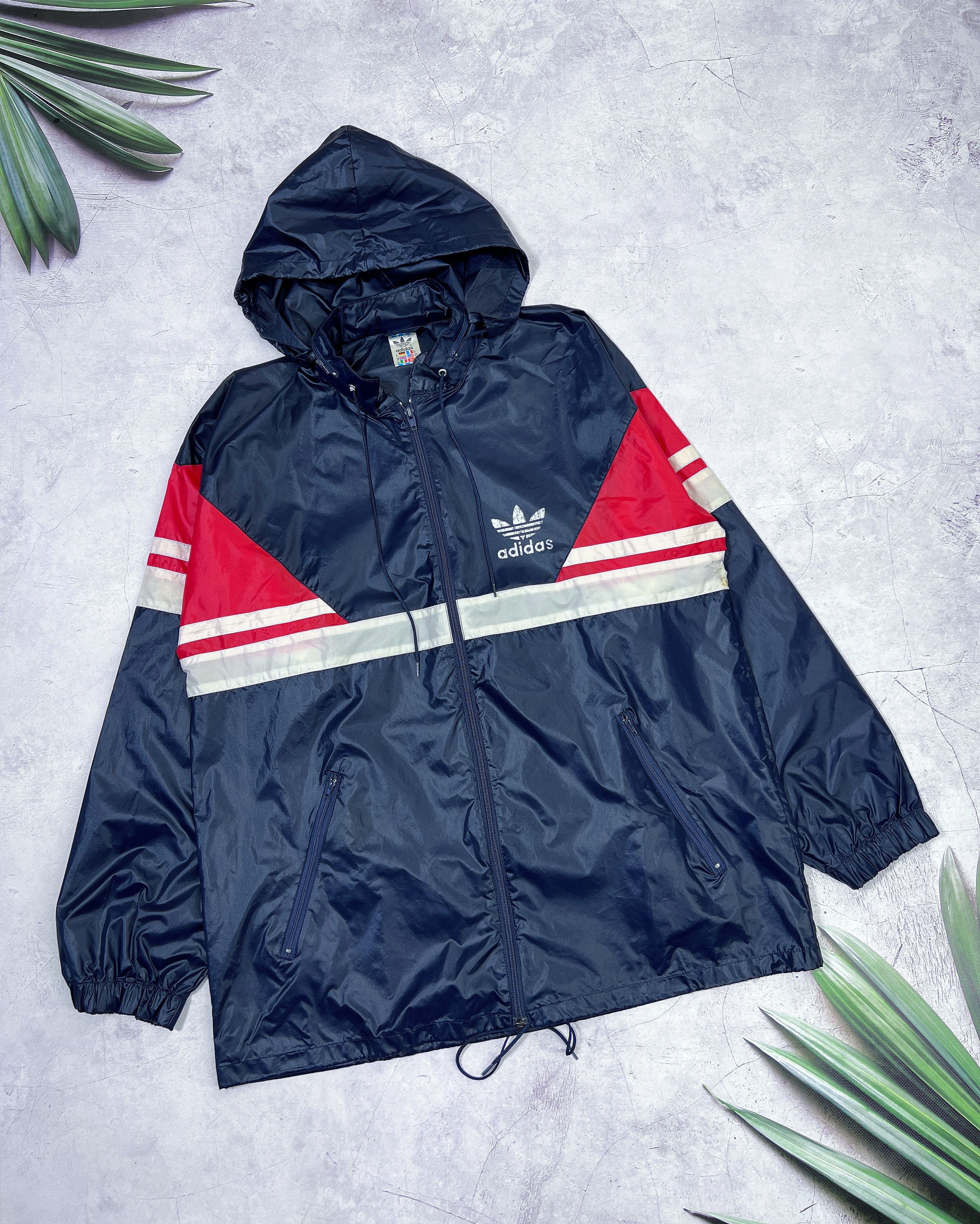 Adidas × Vintage Vintage Adidas Light Jacket Nylon Navy Blue & Red Size US M / EU 48-50 / 2 - 3 Thumbnail