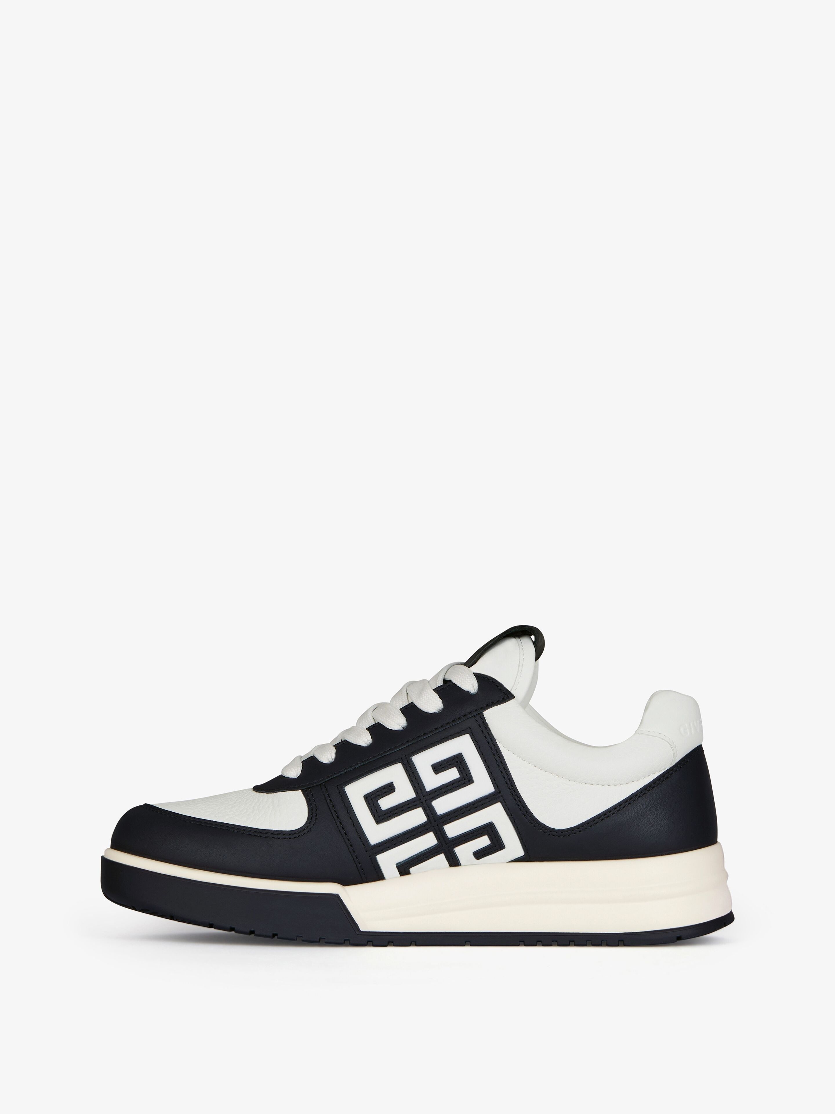 Givenchy o1lv12m1025 G4 Low Top Sneakers in Black/White Size US 12 / EU 45 - 4 Thumbnail