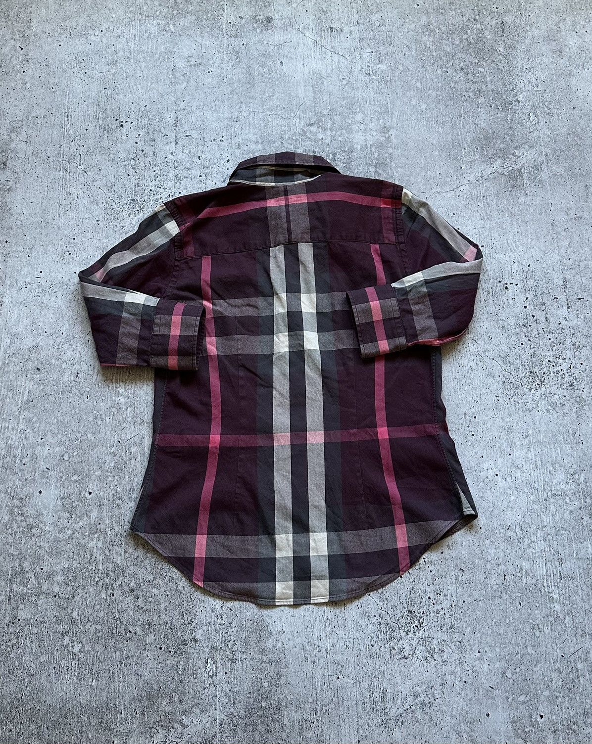 Burberry Women's Burberry London Vintage Nova Check Button Up Shirt Size XS / US 0-2 / IT 36-38 - 12 Thumbnail