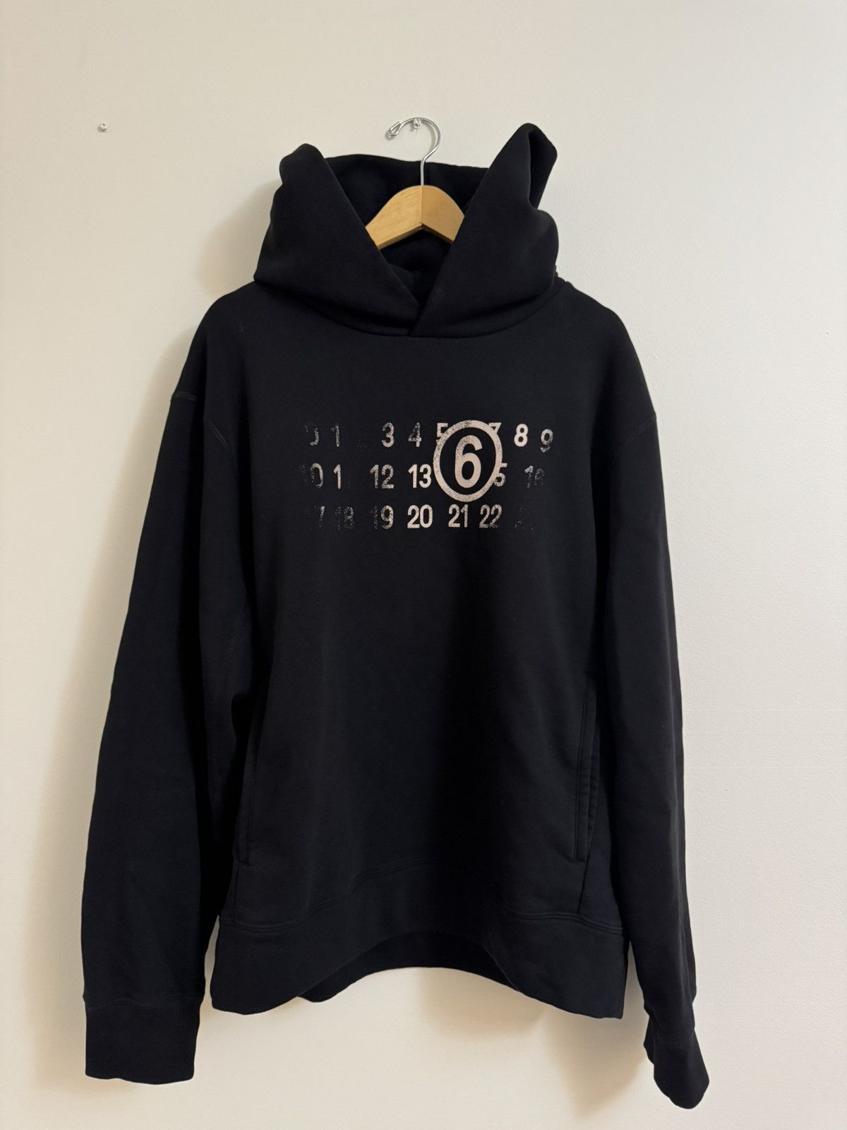 Maison Margiela Maison Margiela MM6 Black Number Hoodie Size US XL / EU 56 / 4 - 2 Thumbnail