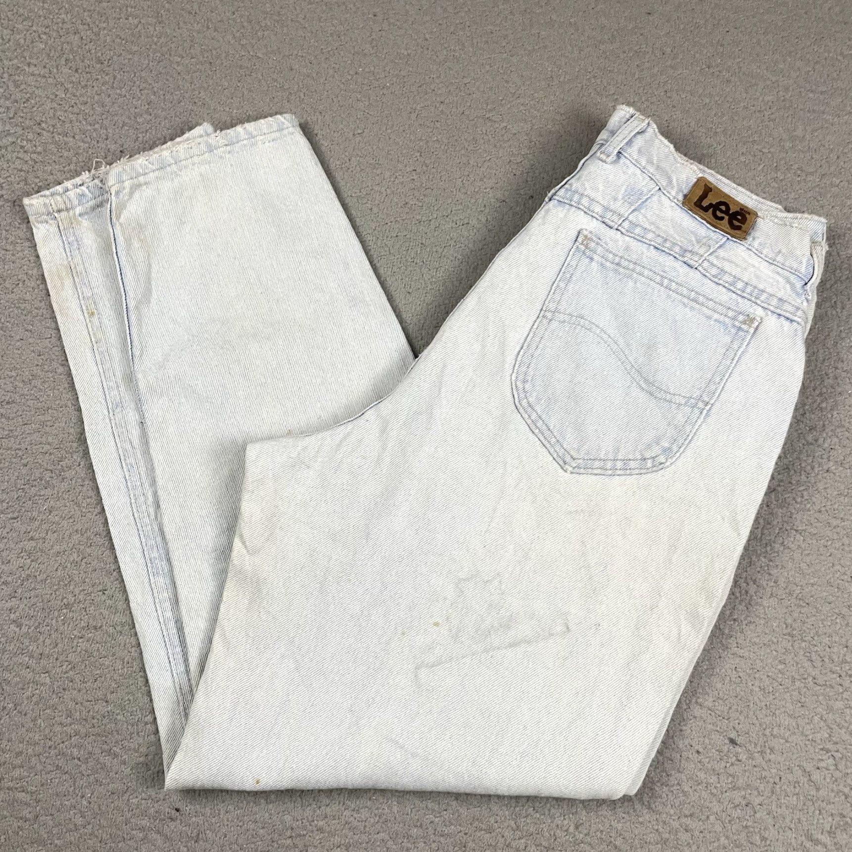 Lee VINTAGE Lee Riders Jeans Womens 16 Medium Blue High Waist Tapered Distressed USA 5-Pocket Design Size 24" / US 00 / IT 34 - 2 Thumbnail