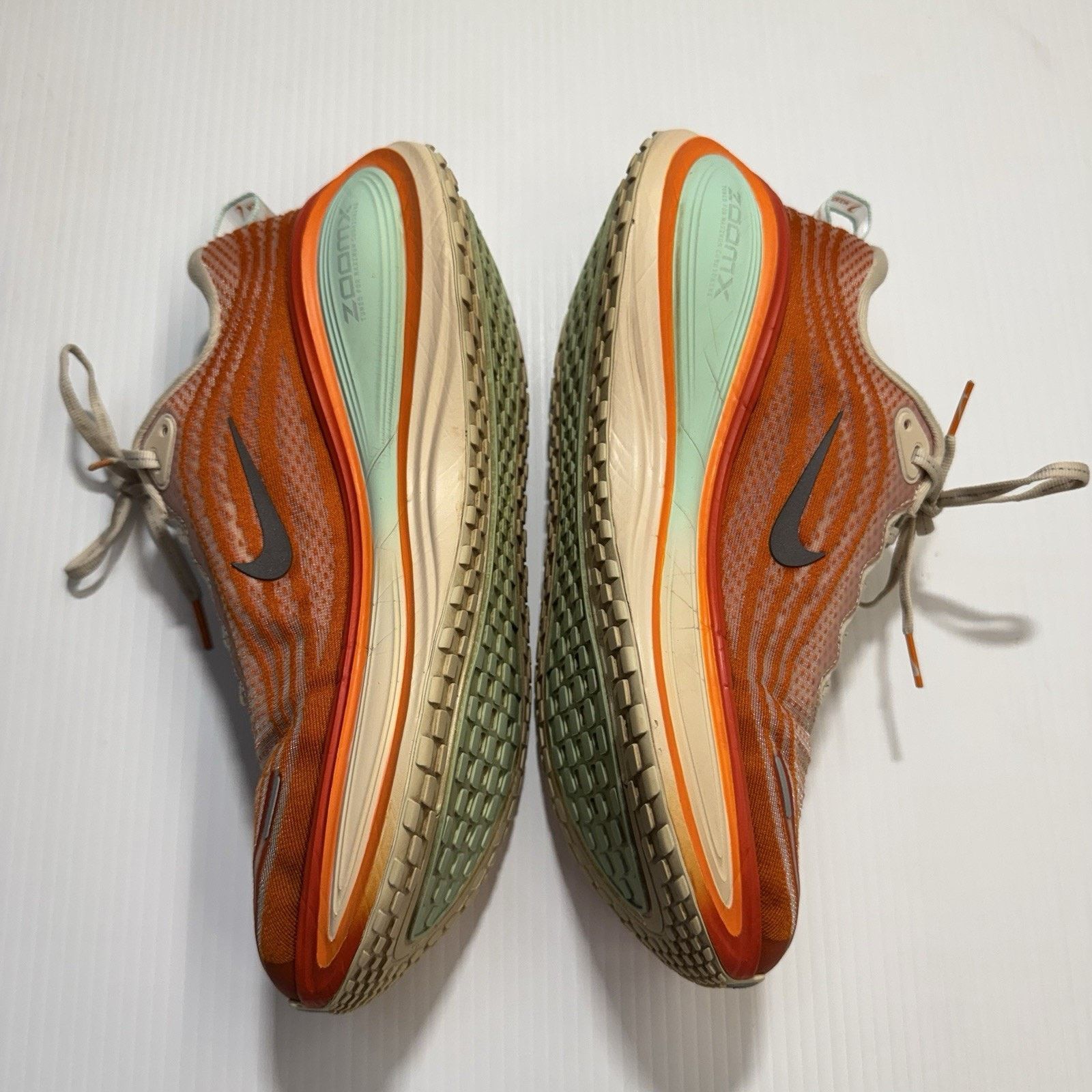 Nike Nike Vomero Plus Zoom X Midsole. Men’s Size 10 NIKE SAMPLES. Size US 10 / EU 43 - 3 Thumbnail