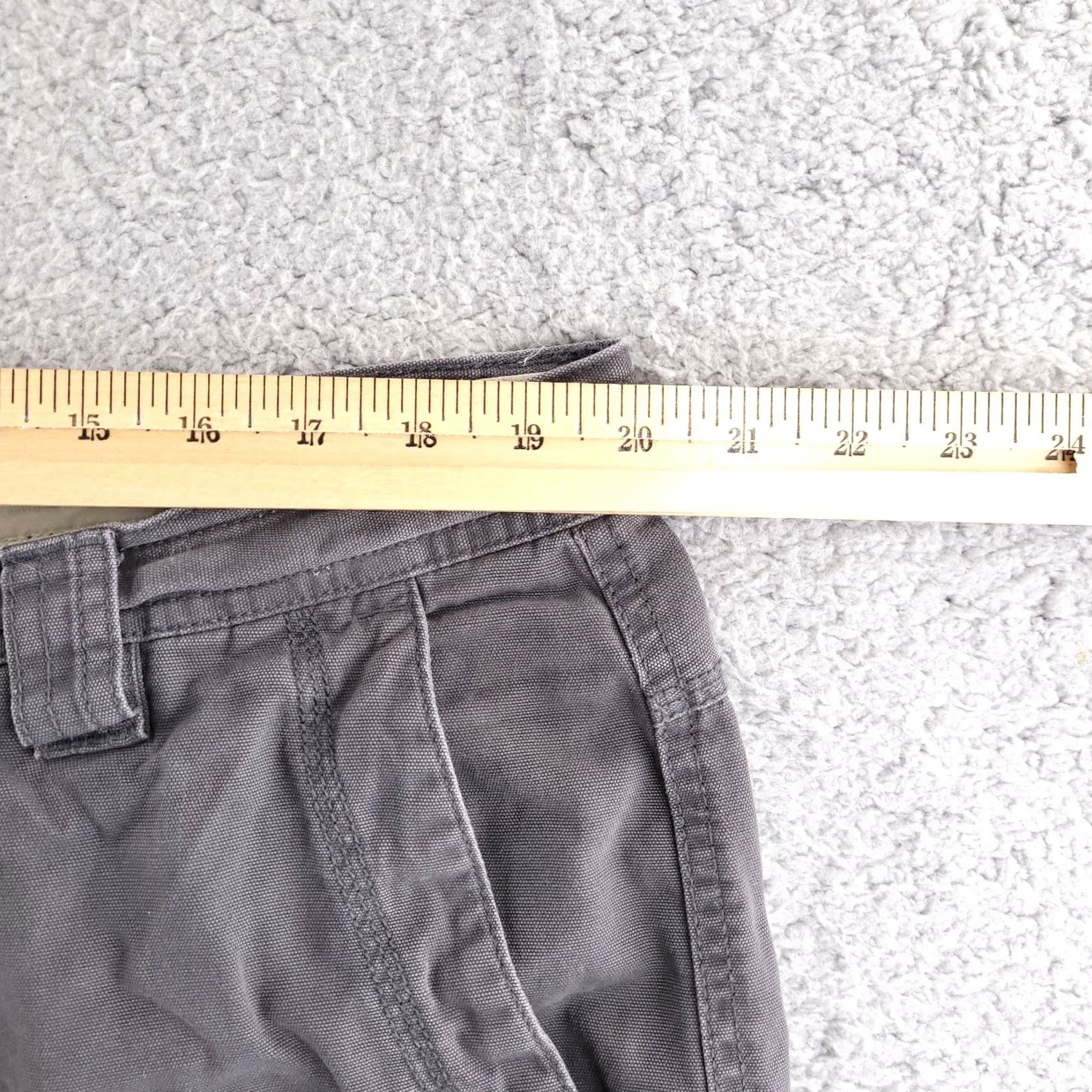 Vintage Columbia Hiking Shorts Mens 40 Gray Outdoor Casual Chino Solid Regular Waist 40 Mens Grey Columbia Shorts Size US 40 / EU 56 - 7 Thumbnail