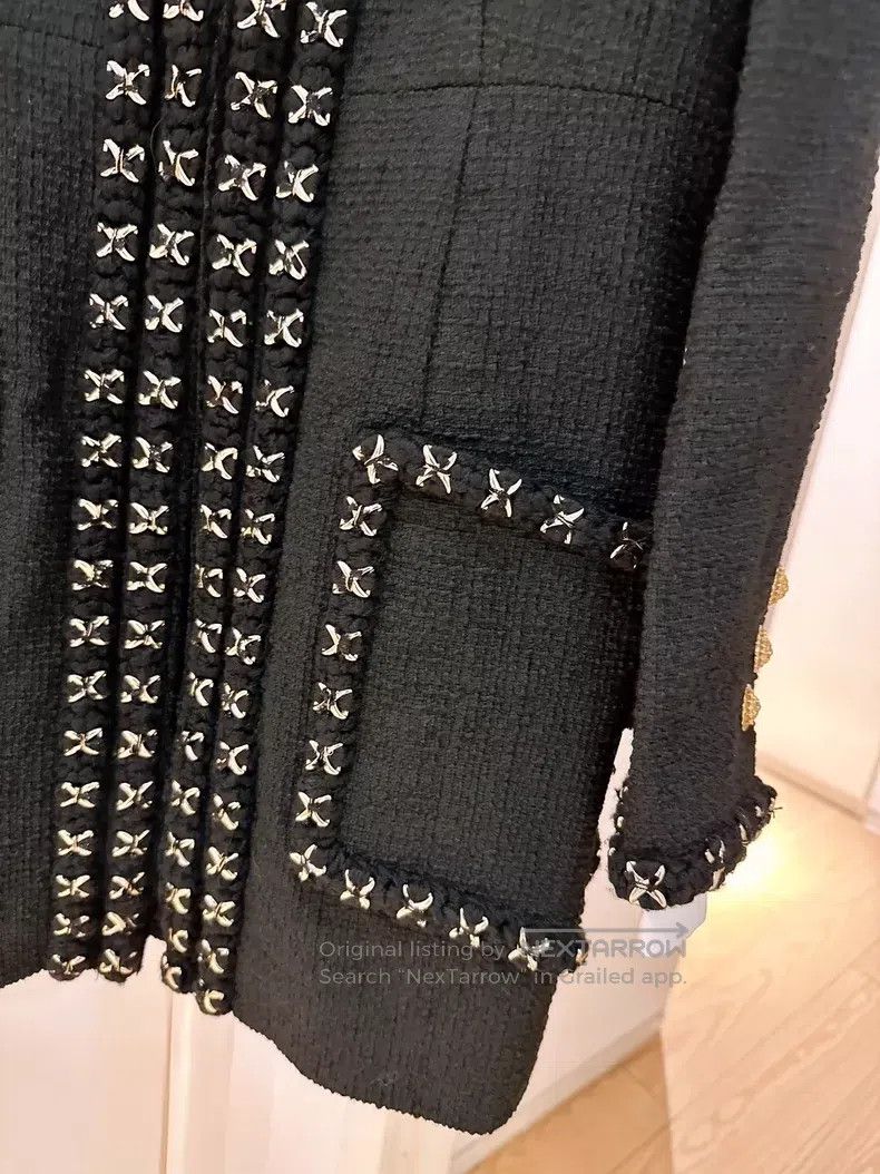 Chanel Chanel Metropolis black and gold jacket Size XS / US 0-2 / IT 36-38 - 4 Thumbnail