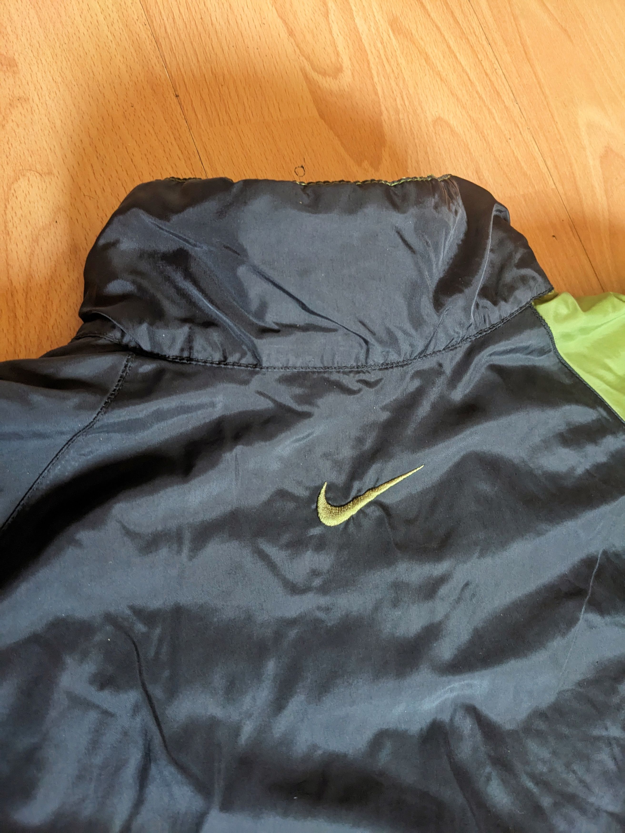 Nike RARE Nike Vtg Windbreaker Size US L / EU 52-54 / 3 - 5 Thumbnail