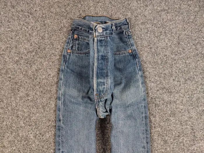 Levi's Vintage 80's Levis 501 Jeans Made USA Perfect Faded Denim Size US 33 - 7 Thumbnail