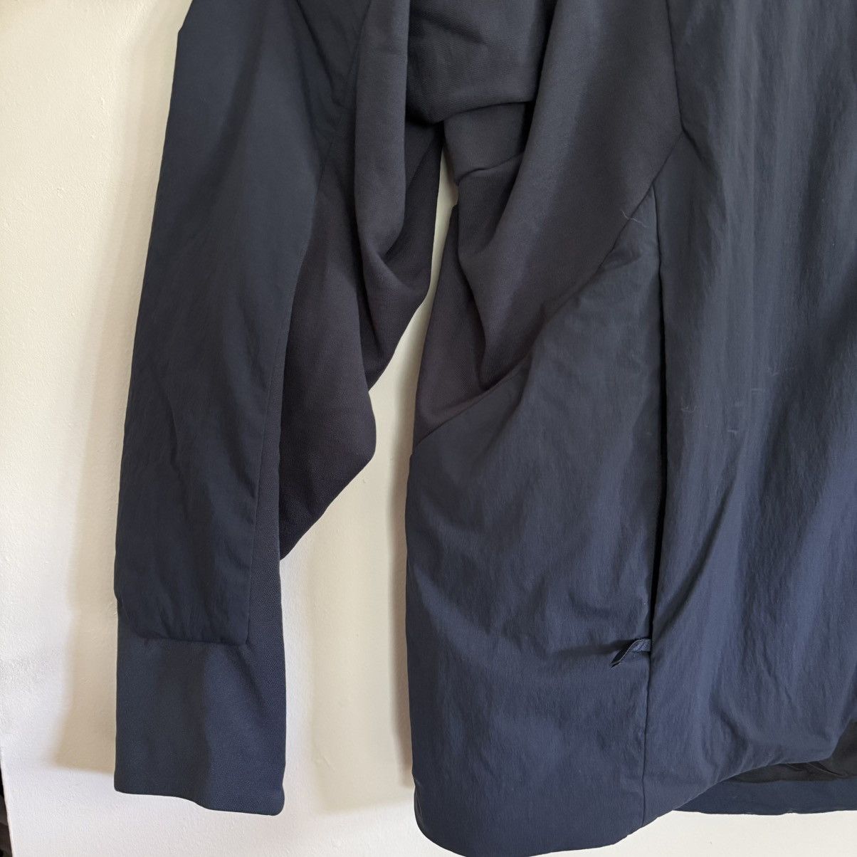 Arc'teryx Veilance Navy Mionn IS Comp Hoody Size US XL / EU 56 / 4 - 3 Thumbnail