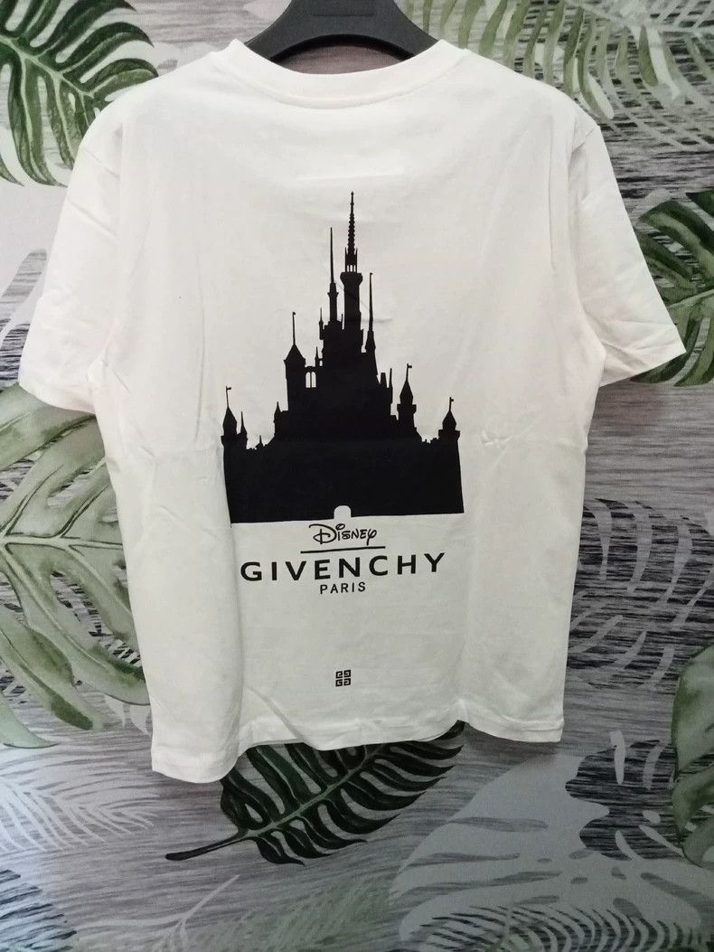 Givenchy Givenchy Summer Hipster Rabbit Print Round Neck T-Shirt Size US M / EU 48-50 / 2 - 2 Thumbnail