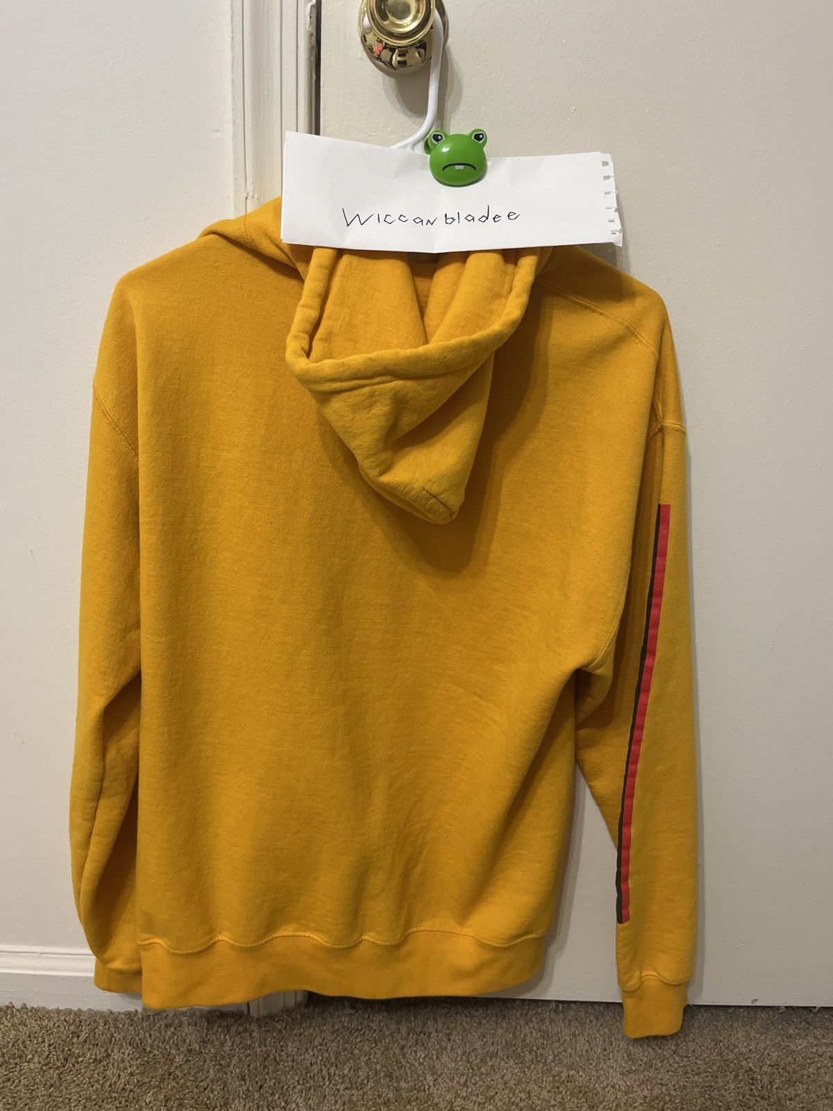Bones × TeamSESH MDE X Teamsesh bomb strap hoodie ( Charles Carrol ) Size US M / EU 48-50 / 2 - 2 Thumbnail