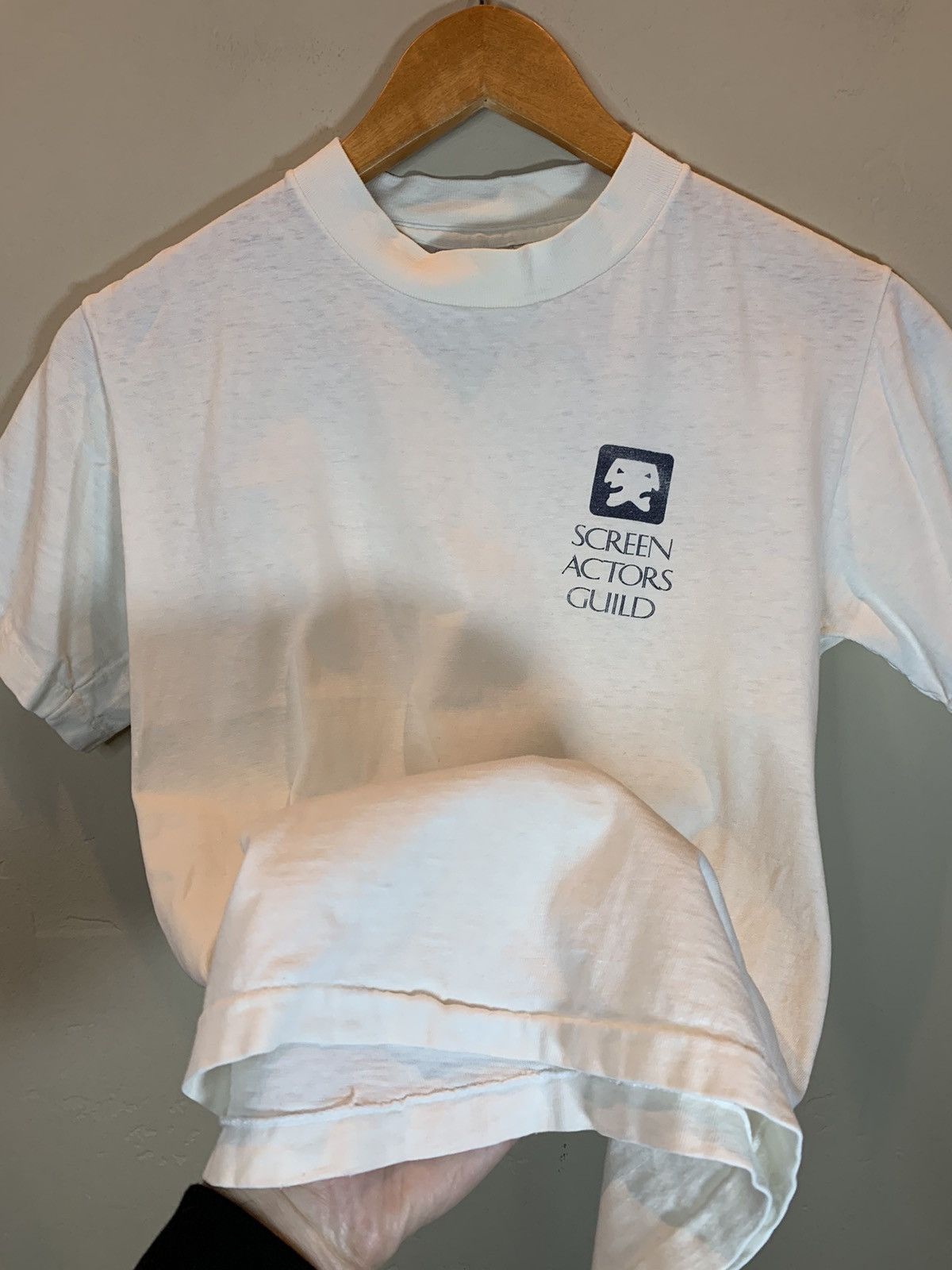 Vintage *RARE* Vintage Screen Actors Guild SAG Single Stitch T-Shirt Size US S / EU 44-46 / 1 - 5 Thumbnail