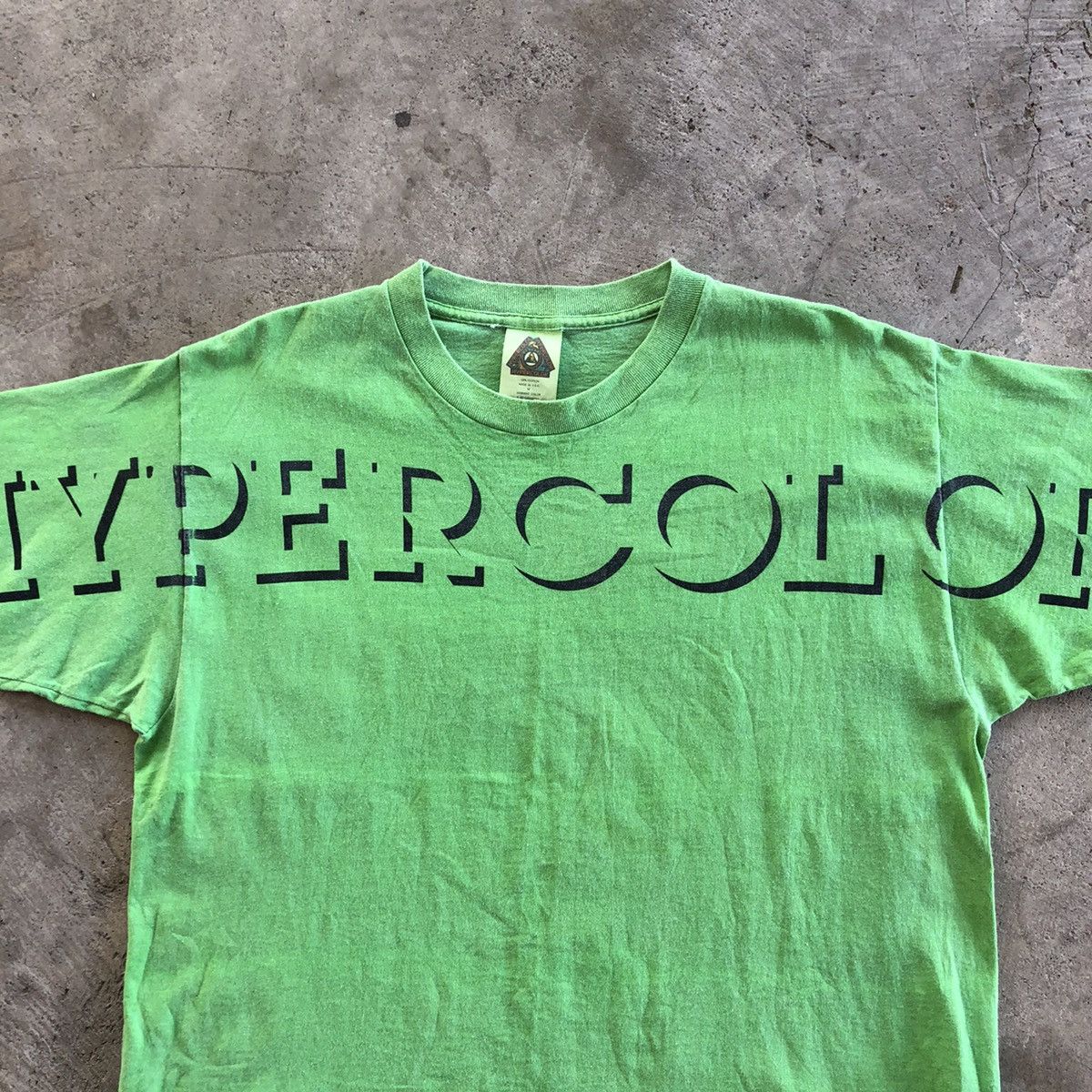 Generra HYPERCOLOUR Big Spellout Printed T-Shirt Size US M / EU 48-50 / 2 - 2 Thumbnail