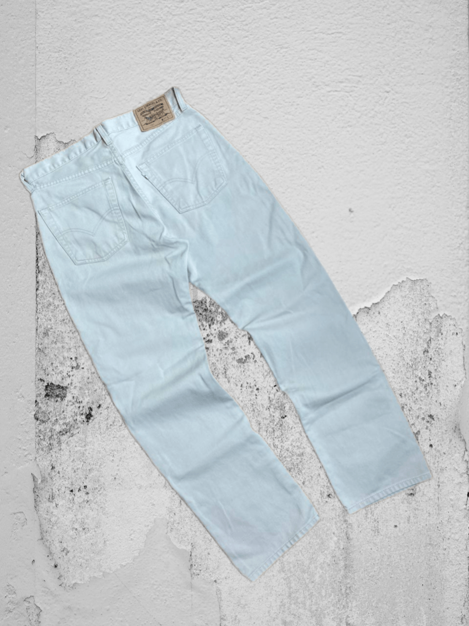 Levi's VINTAGE LEVIS 501 DISTRESS White WASH JEANS Size US 32 / EU 48 - 1 Thumbnail