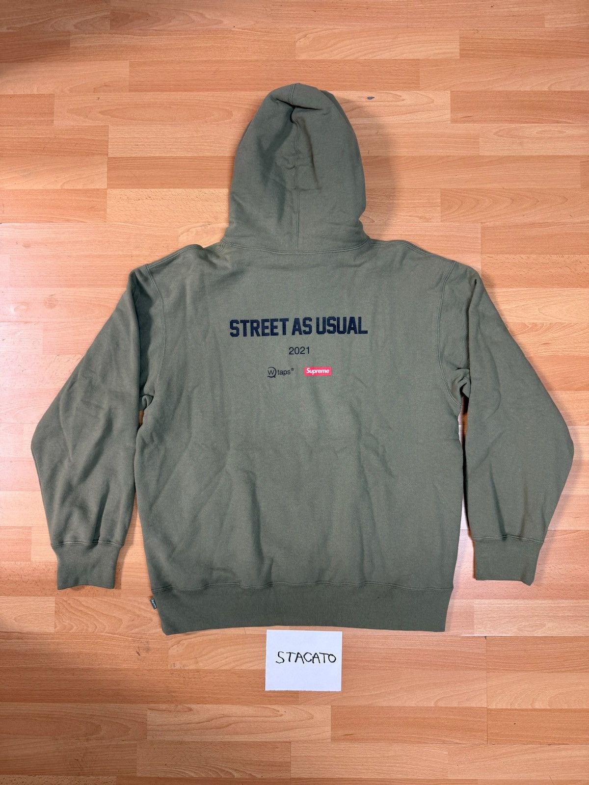 Supreme Supreme WTAPS Sic’em! Hoodie Olive Large FW21 Size US L / EU 52-54 / 3 - 2 Thumbnail