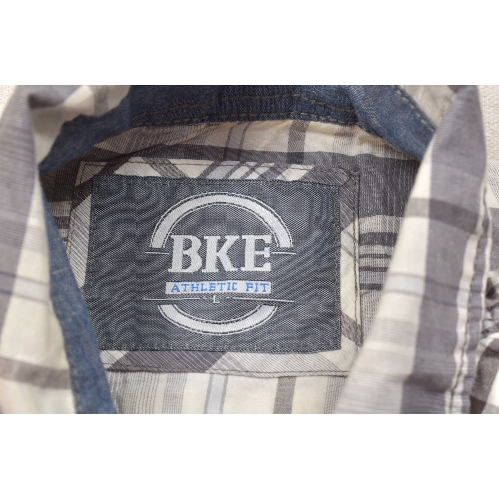 Vintage BKE Athletic Fit Men's L Long Sleeve Plaid Western Pearl Snap Button-Down Shirt Size US L / EU 52-54 / 3 - 6 Thumbnail