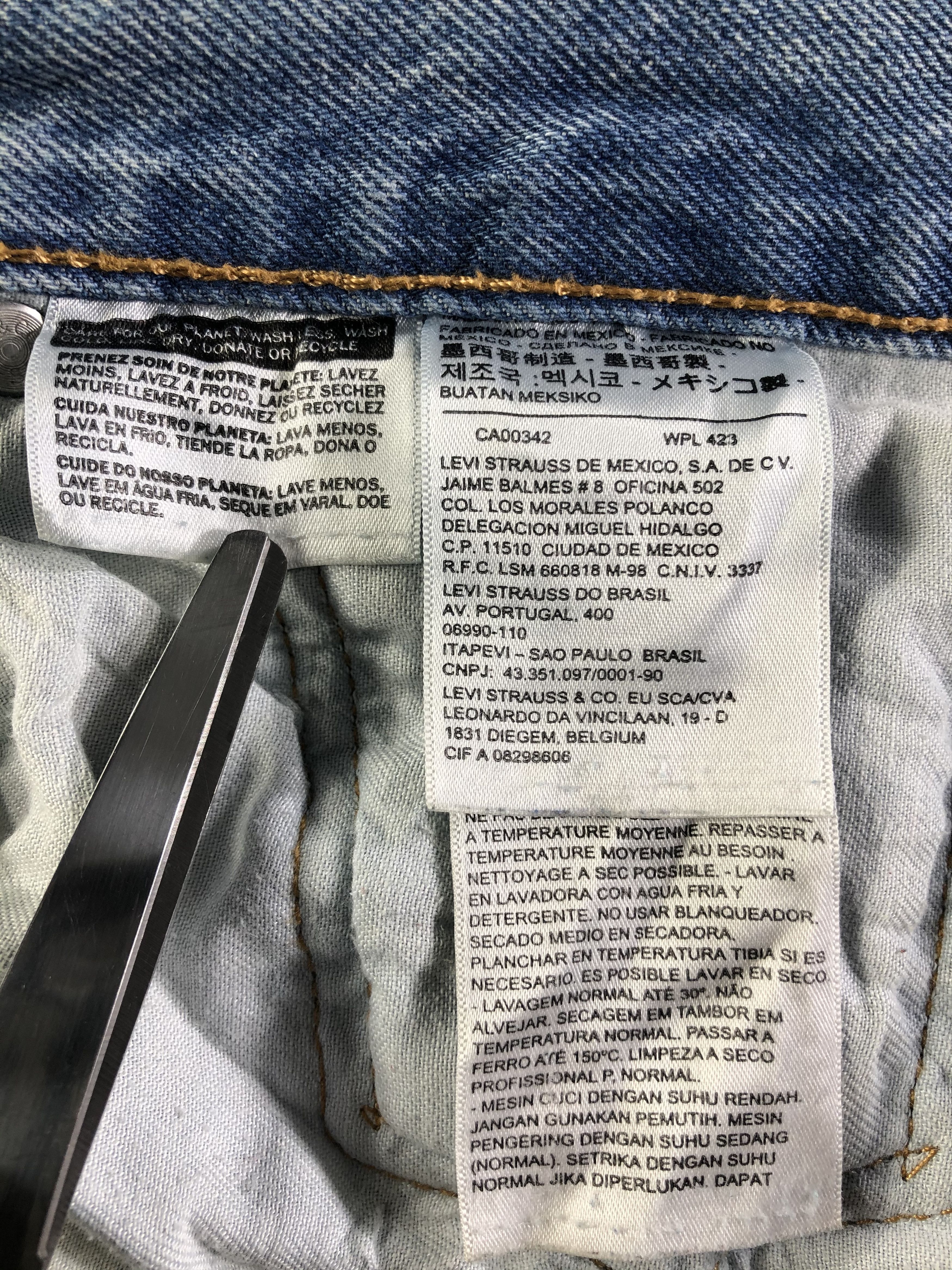 Levi's Vintage Blue Wash Levis 510 Jeans-J4235 Size US 36 / EU 52 - 9 Thumbnail