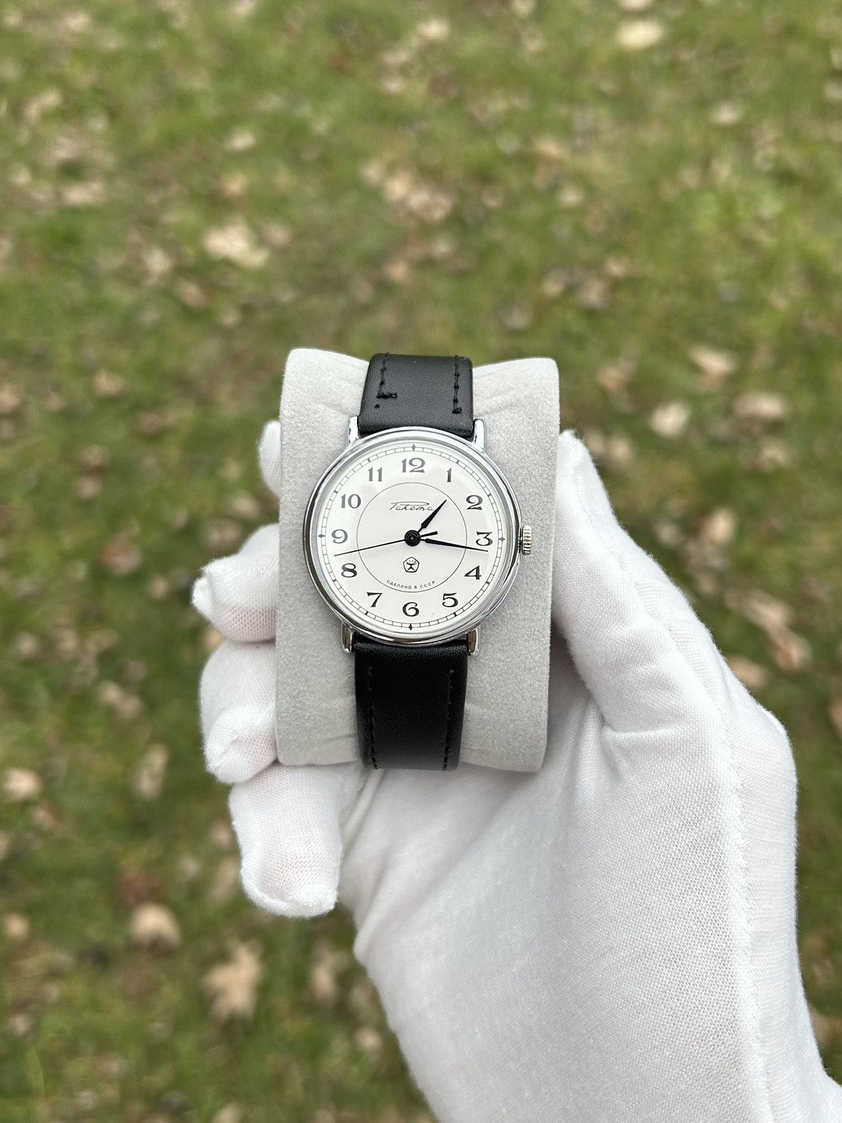 Vintage Vintage Watch Raketa USSR Soviet Mechanical 1980s Size ONE SIZE - 1 Thumbnail