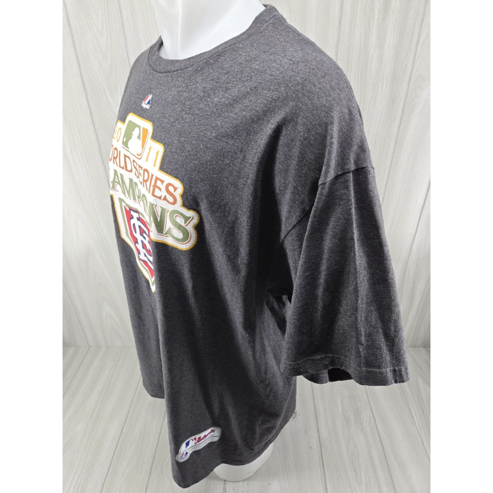 Vintage VINTAGE St. Louis Cardinals 2011 World Series Champions T-Shirt 2XL Gray Mens Short Sleeve Crew Neck Graphic Print Majestic Size US XXL / EU 58 / 5 - 5 Thumbnail