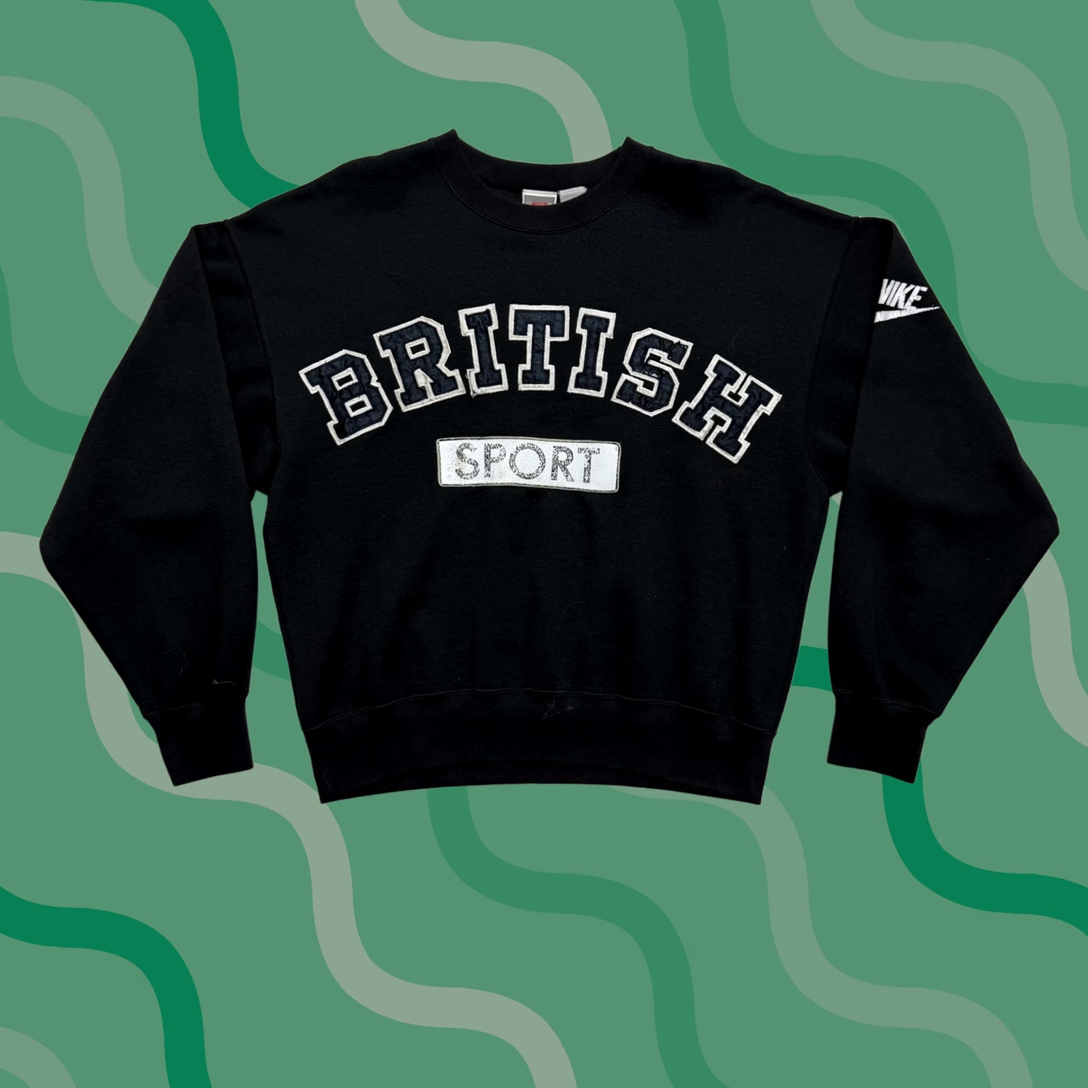 Nike VINTAGE Nike British Sport Sweatshirt Mens M Black Graphic Print Pullover Crewneck Logo Size US M / EU 48-50 / 2 - 1 Thumbnail