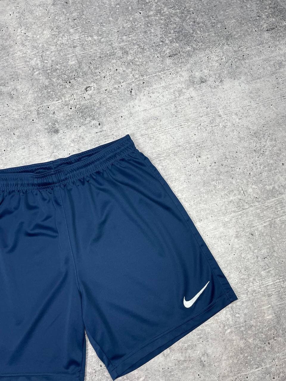 Nike × Vintage Vintage Nike 90’s Y2K Style Drill Blue Soccer Dri-Fit Shorts Size US 30 / EU 46 - 4 Thumbnail