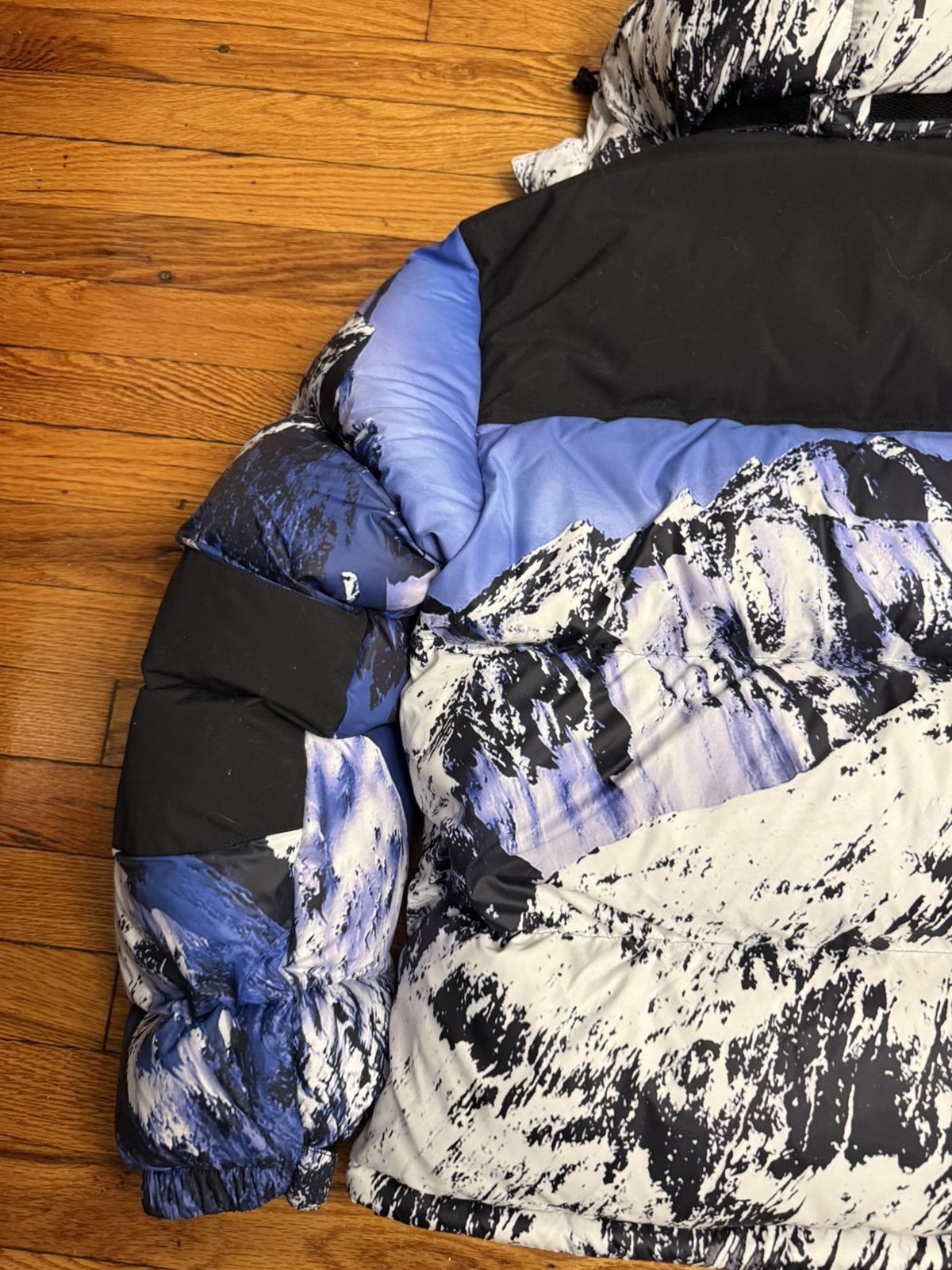 Supreme × The North Face The North Face x Supreme Baltoro Mountain Puffer Coat Size L Size US L / EU 52-54 / 3 - 9 Thumbnail