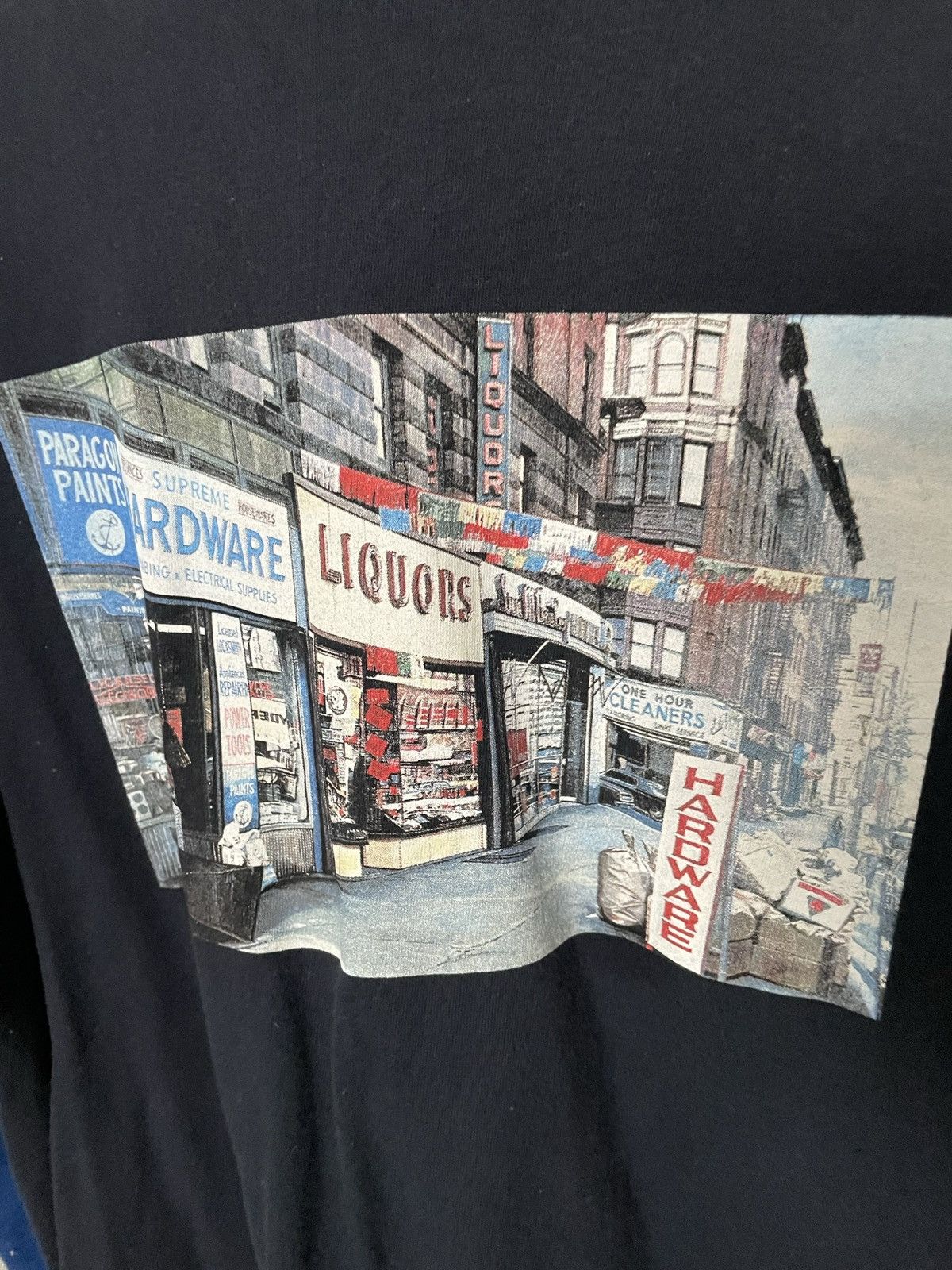 Supreme Liquor Tee Size US M / EU 48-50 / 2 - 2 Thumbnail