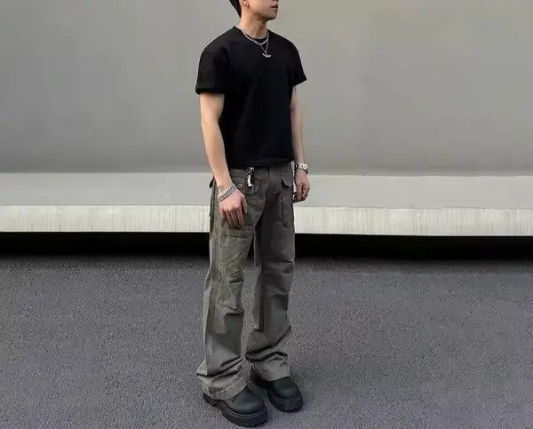 VIBE Y2K Fashionable Cargo Pants Size US 32 / EU 48 - 5 Thumbnail