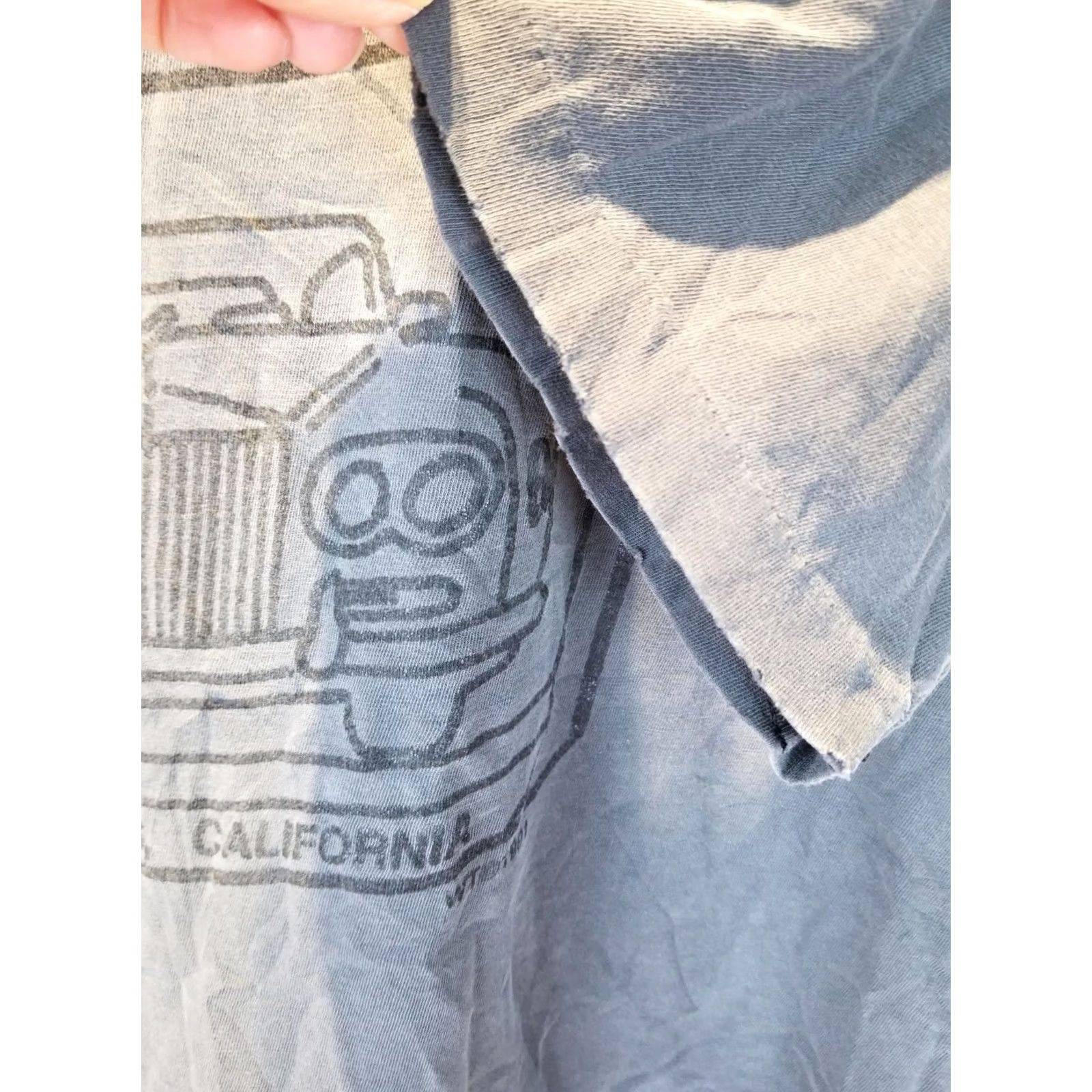 Vintage VINTAGE 90' RODEO DRIVE ROLLS ROYCE DISTRESSED SINGLE STITCH COTTON T-SIRT SZ L Shirt Men Black Cotton T-Shirt XS? Not Applicable Size US L / EU 52-54 / 3 - 7 Thumbnail
