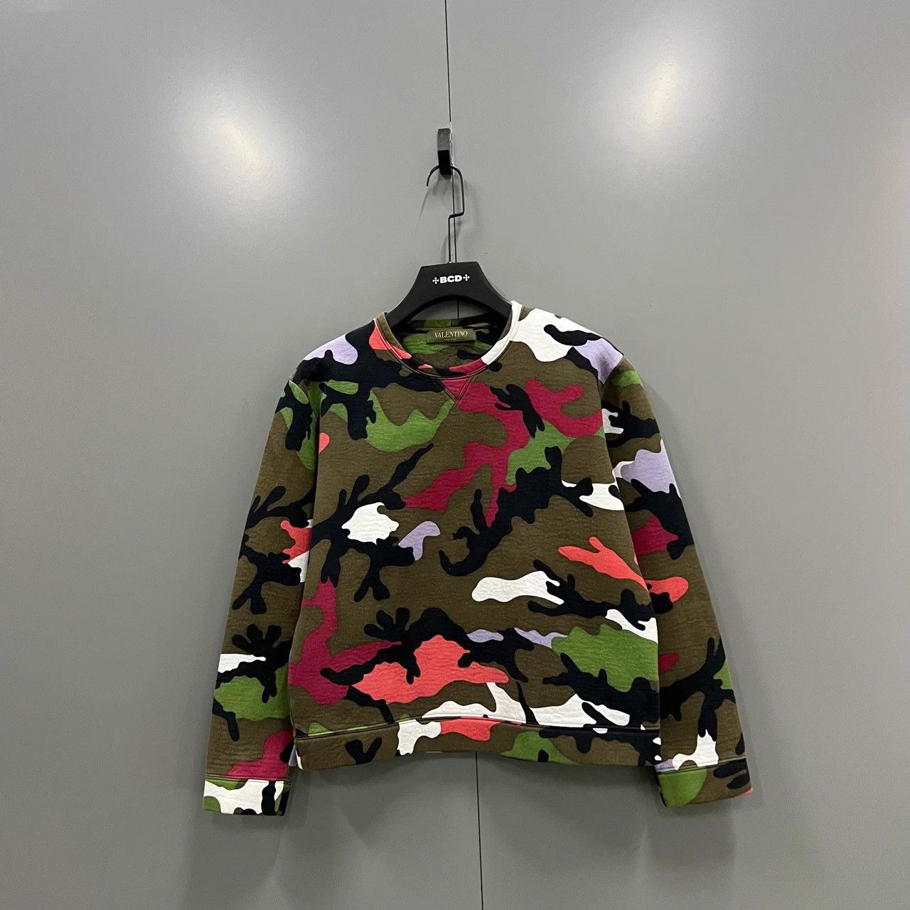Valentino Valentino Camo Hoodie S 95 New Size US S / EU 44-46 / 1 - 1 Thumbnail