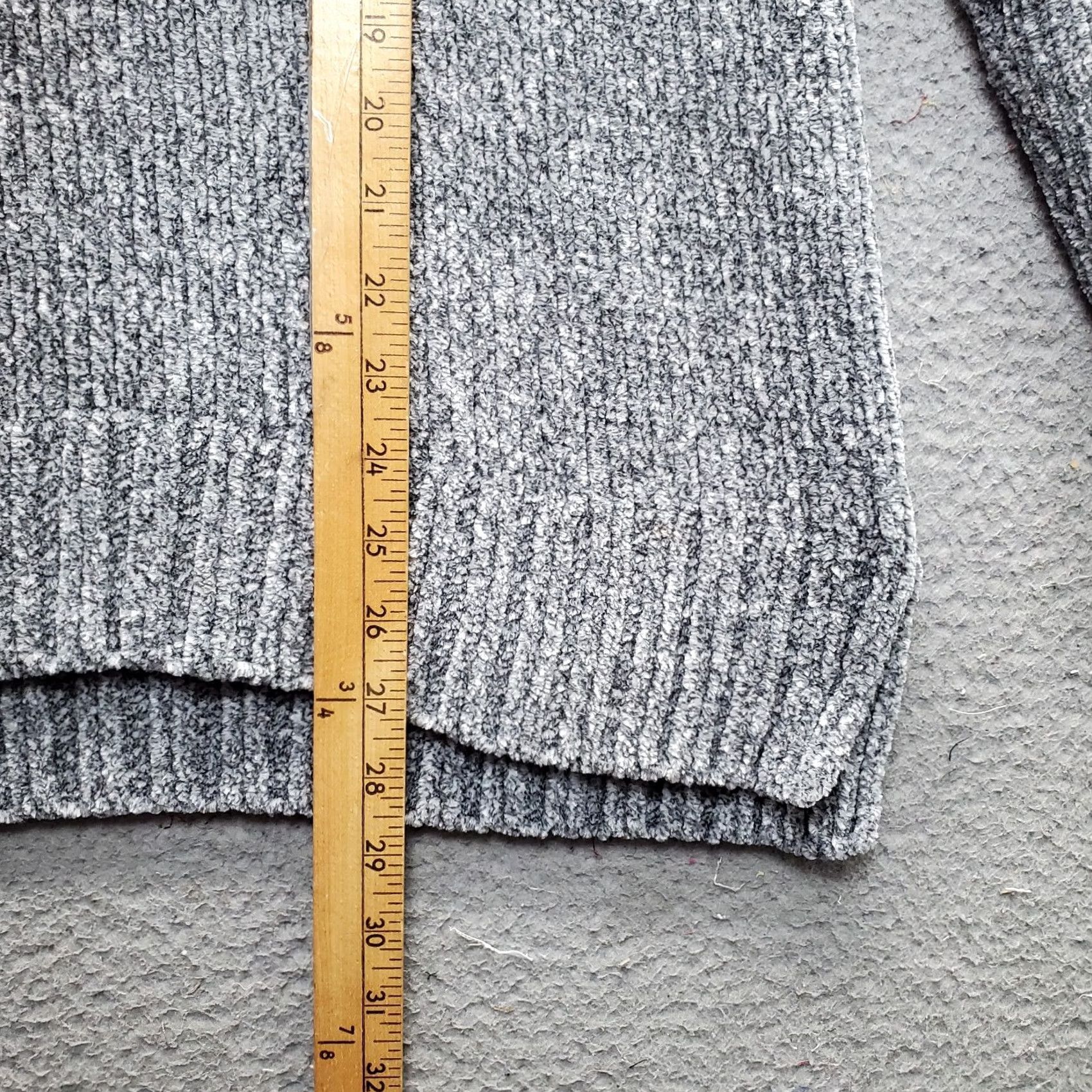 Orvis Orvis Sweater Womens Size S Gray Raglan Sleeve V-Neck Pullover High-Low Slit Knit-Cable Knitwear Casual Size S / US 4 / IT 40 - 4 Thumbnail