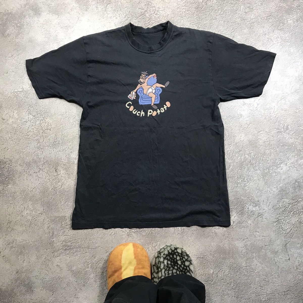 Vintage Vintage 90s Couch Potato Graphic Tee Faded Black Skate XL Size US XL / EU 56 / 4 - 1 Thumbnail