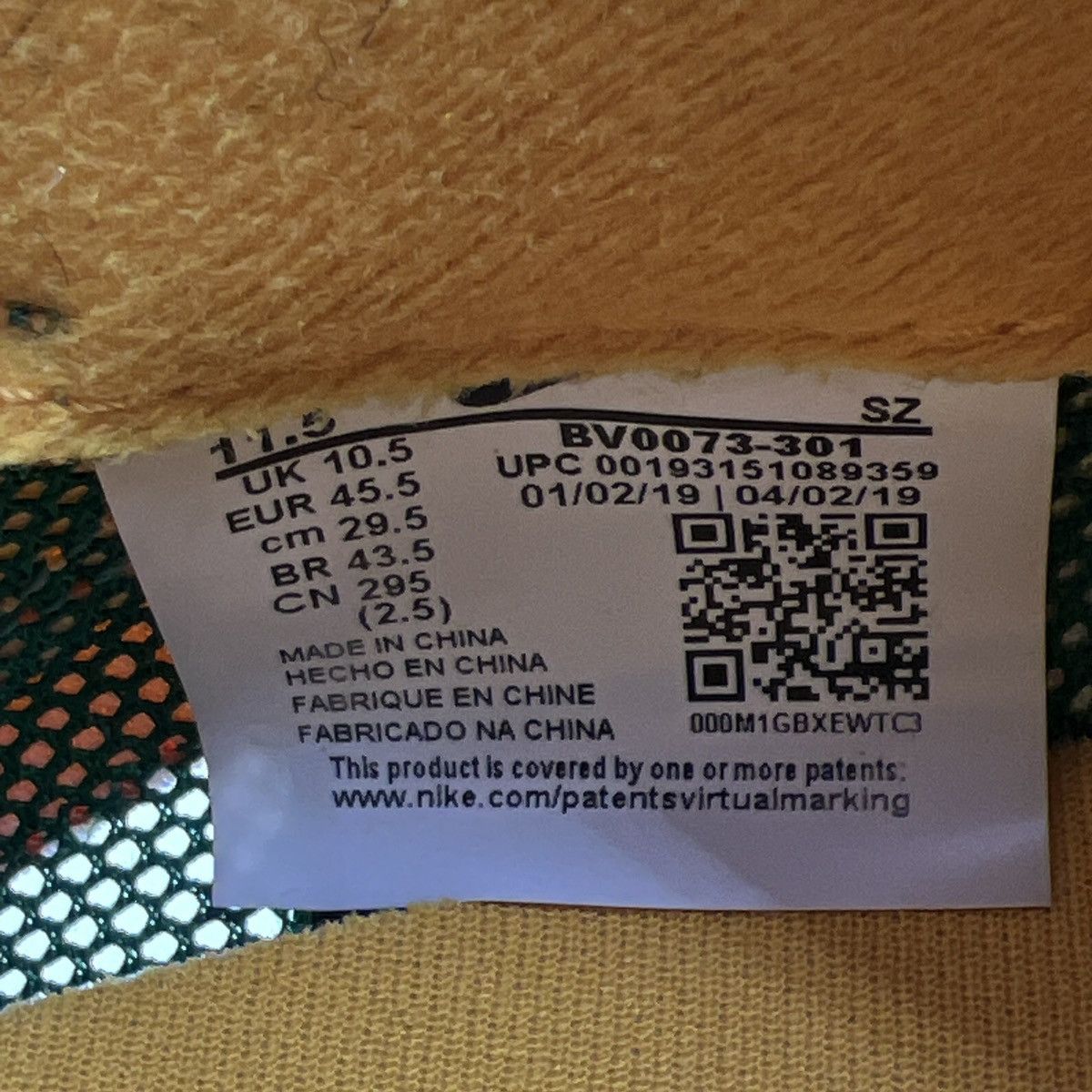 Nike Sacai x LDWaffle pine green Size US 11.5 / EU 44-45 - 9 Thumbnail