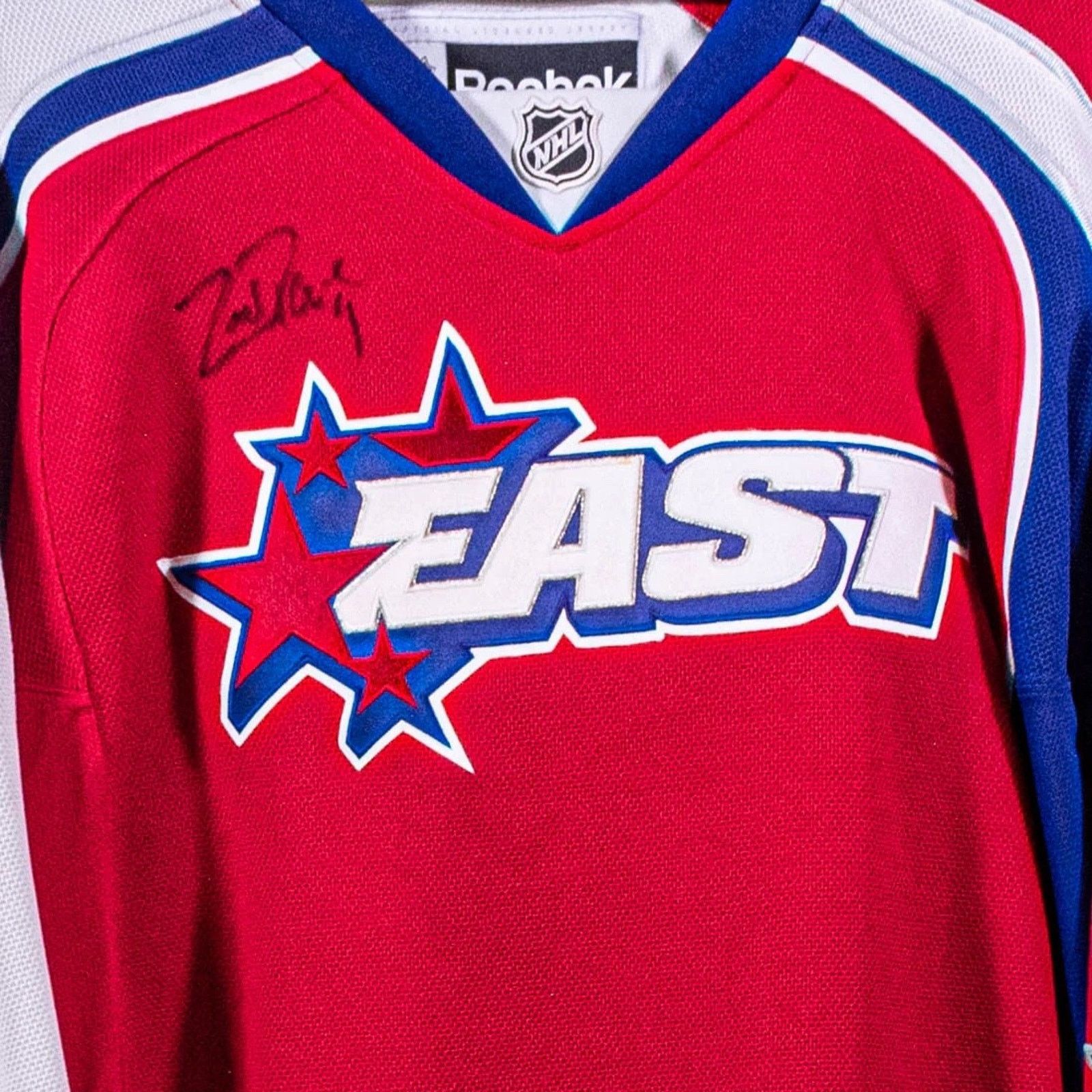 Reebok Zach Parise '09 NHL All Star Jersey Signed Auto Reebok XL Size US XL / EU 56 / 4 - 5 Thumbnail