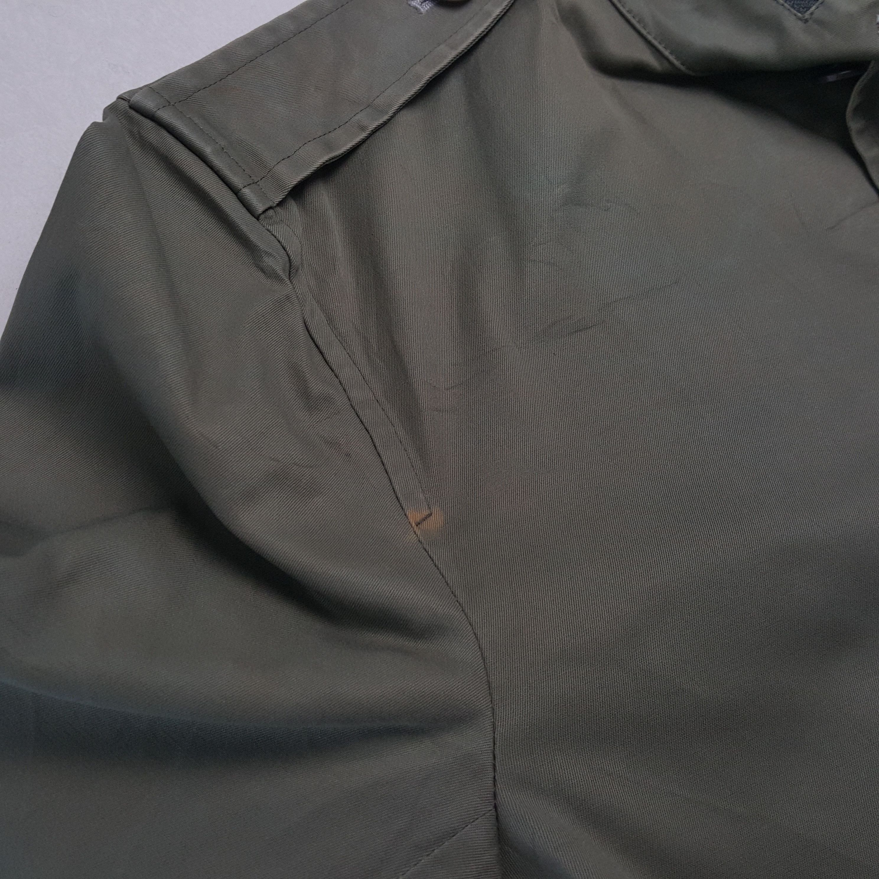 Black Label × Burberry × Vintage Vintage BURBERRY LONDON Fashion Brand Jacket C287N18 Size US S / EU 44-46 / 1 - 8 Thumbnail