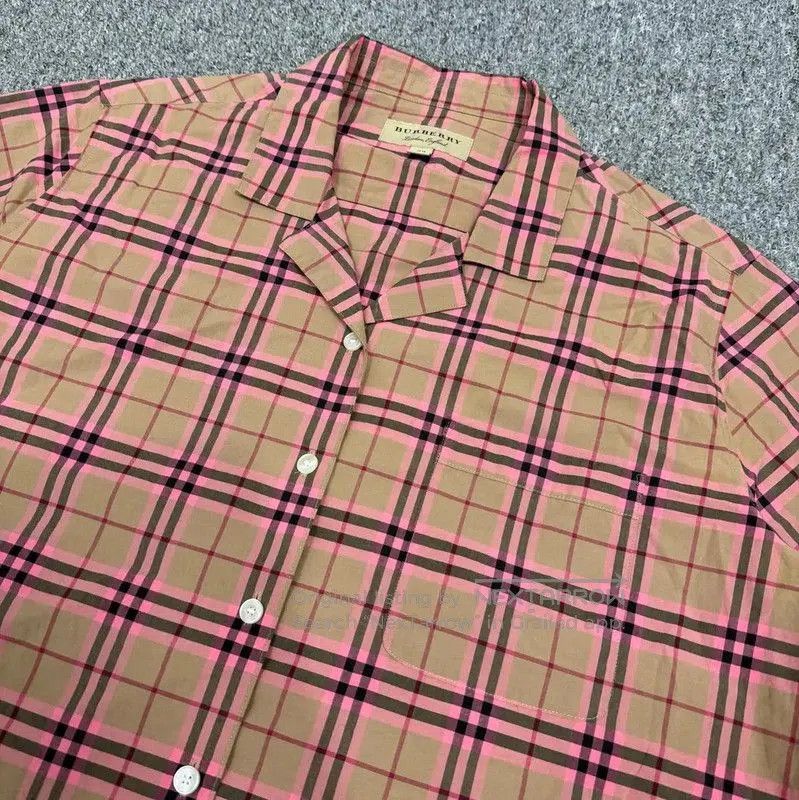 Burberry Burberry Color. Size US L / EU 52-54 / 3 - 3 Thumbnail