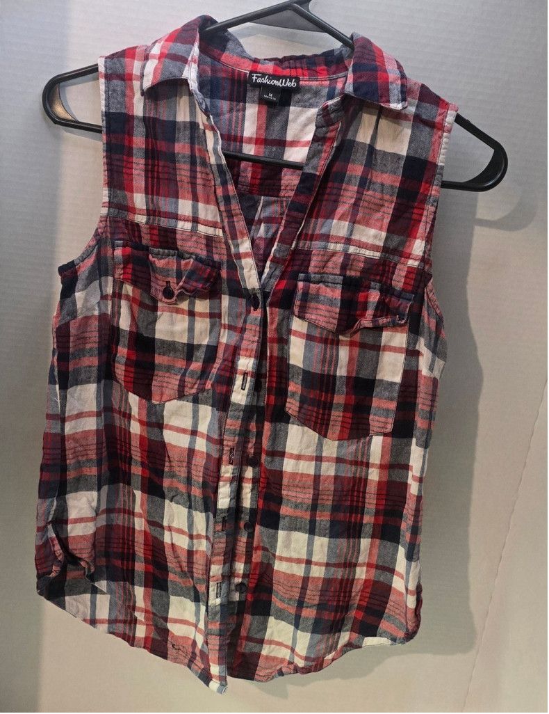 The Unbranded Brand Women's fashion web flannel sleeveless shirt Size M / US 6-8 / IT 42-44 - 1 Thumbnail