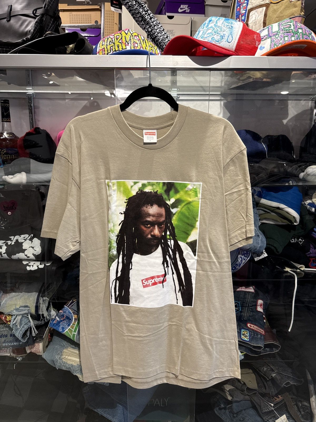 Supreme Supreme Buju Banton T-Shirt Clay Size US L / EU 52-54 / 3 - 1 Thumbnail