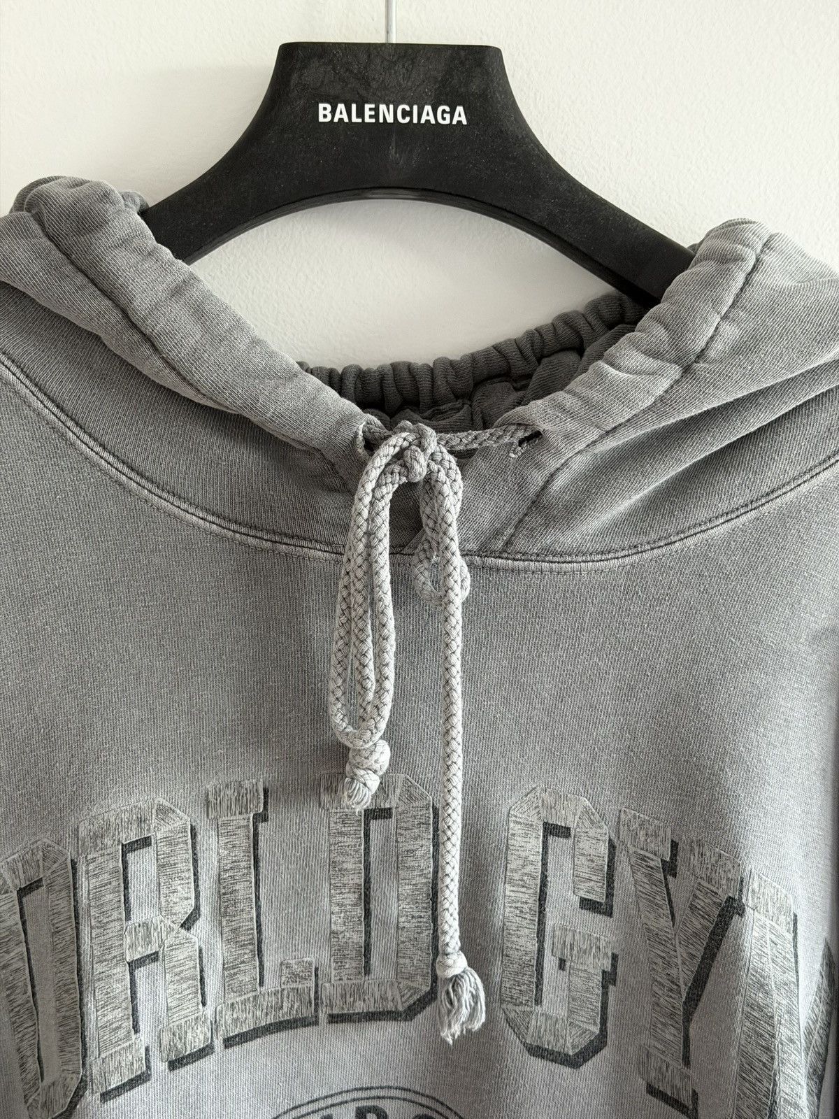 Vintage *RARE* VINTAGE WORLD GYM GORILLA ARNOLD FADED BOXY HOODIE Size US XL / EU 56 / 4 - 7 Thumbnail