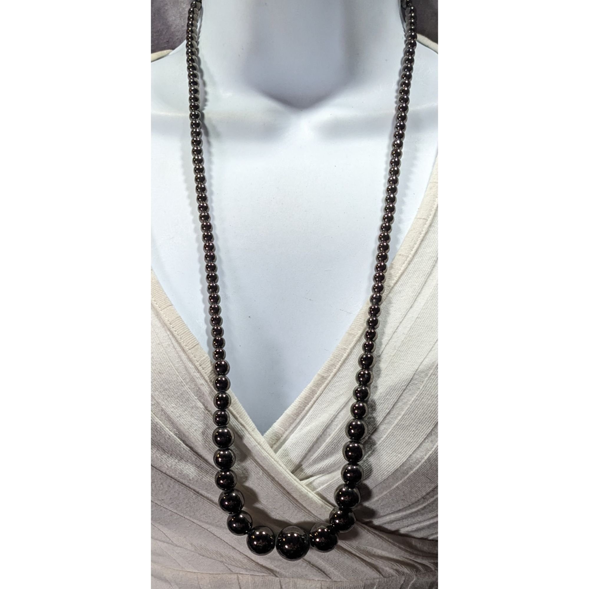 Other Elegant Faux Hematite Graduated Beaded Necklace Size ONE SIZE - 2 Thumbnail