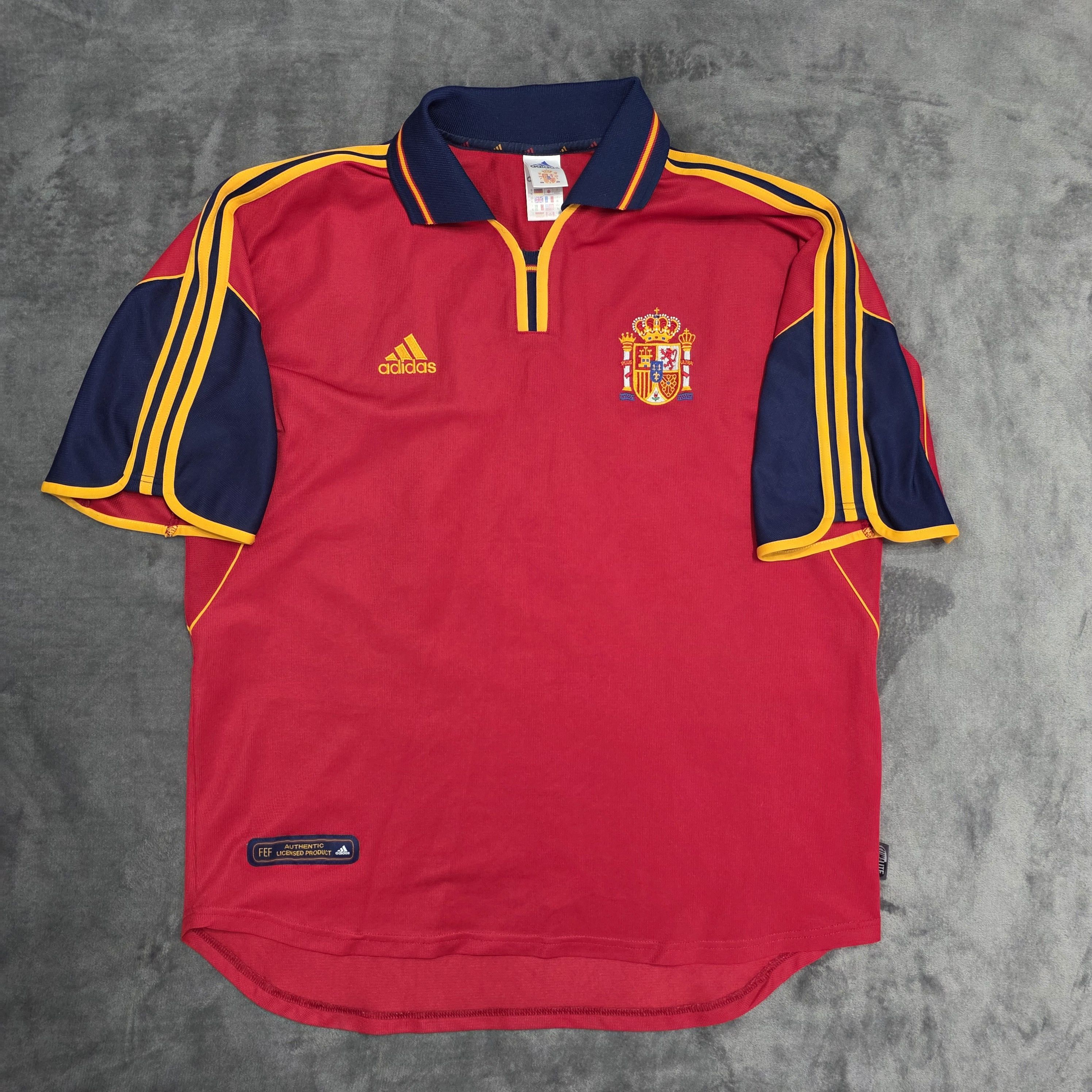 Adidas Adidas football shirt Spain Size US XL / EU 56 / 4 - 1 Thumbnail