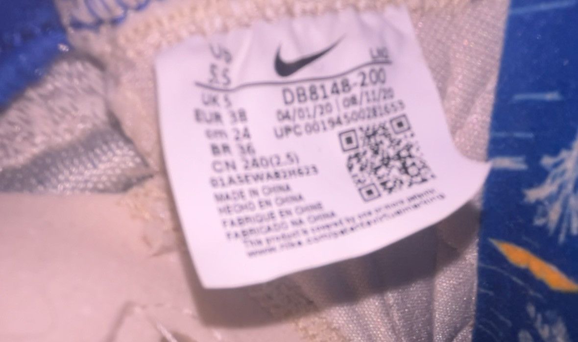 Nike LEBRON XVIII Size US 5.5 / EU 38 - 4 Thumbnail