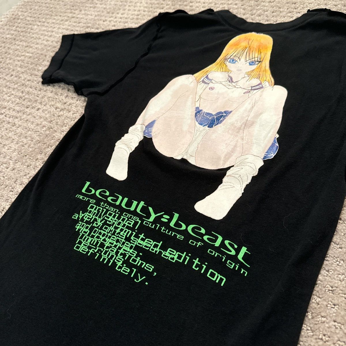 Beauty Beast SIGNED 1998 School Girl Tee Size US S / EU 44-46 / 1 - 3 Thumbnail