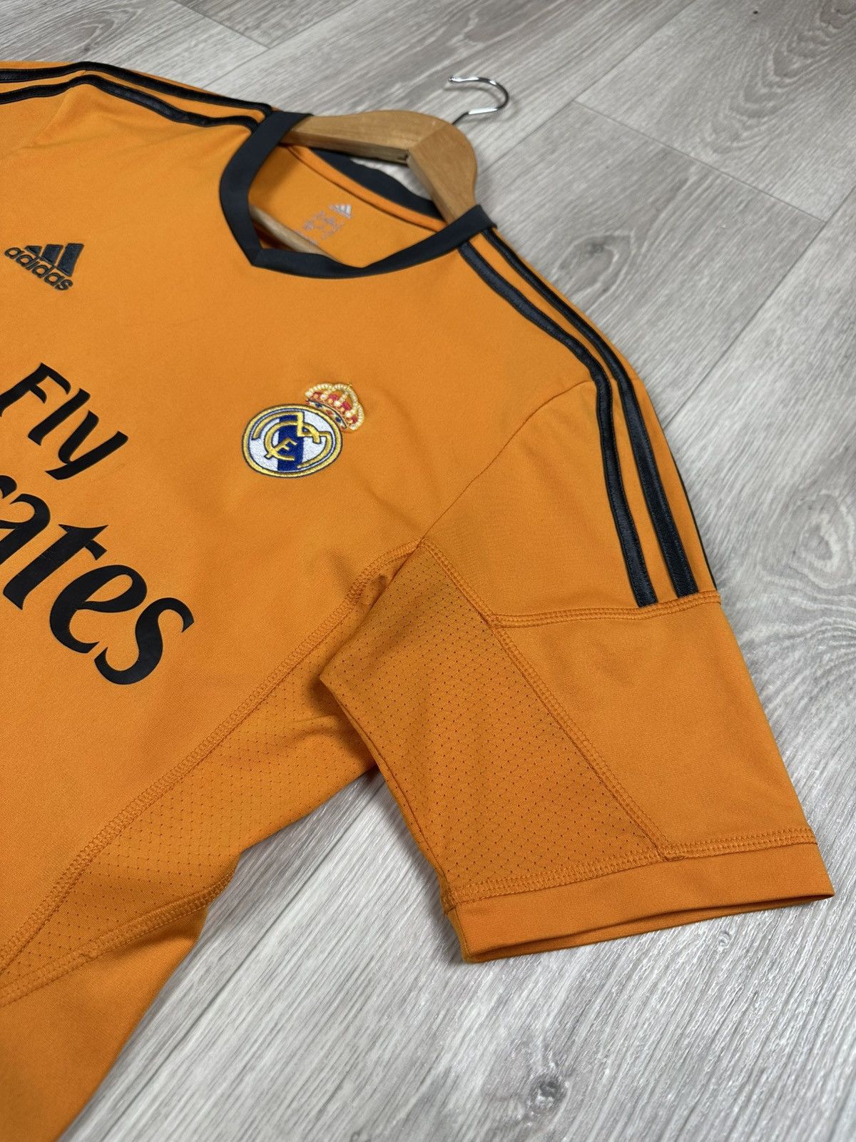 Adidas Adidas Real Madrid 2013-2014 Soccer Jersey T-Shirt Size US S / EU 44-46 / 1 - 6 Thumbnail