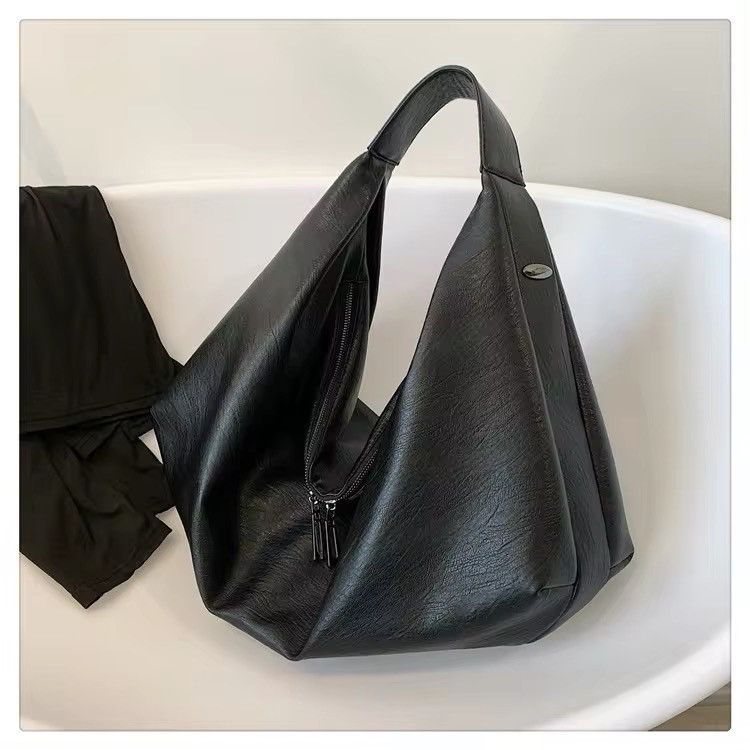 Japanese Brand × Leather Soft Leather Crossbody Handbag Size ONE SIZE - 3 Thumbnail