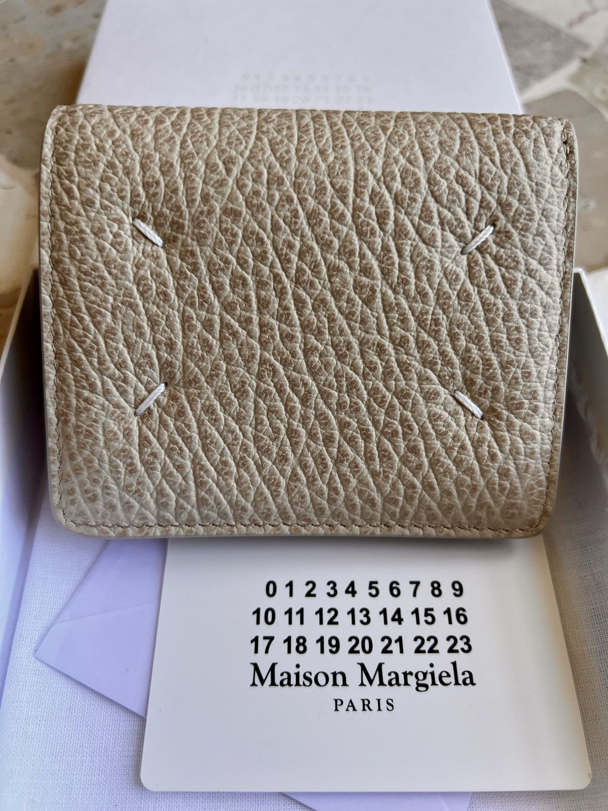 Maison Margiela Maison Margiela Leather Wallet Beige grain 11 cards holder Size ONE SIZE - 1 Thumbnail